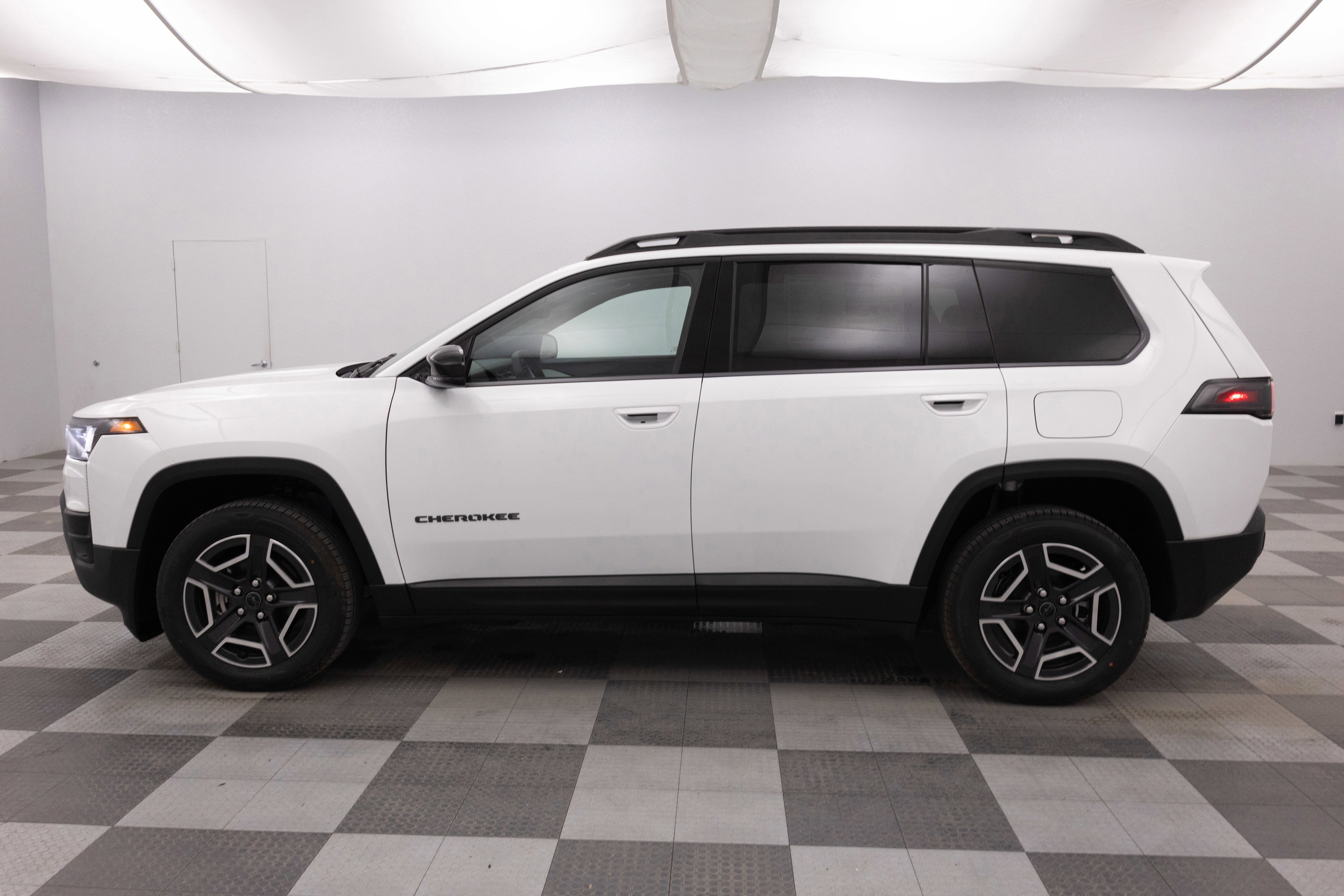 2026 Jeep Cherokee CHEROKEE LIMITED 4X4