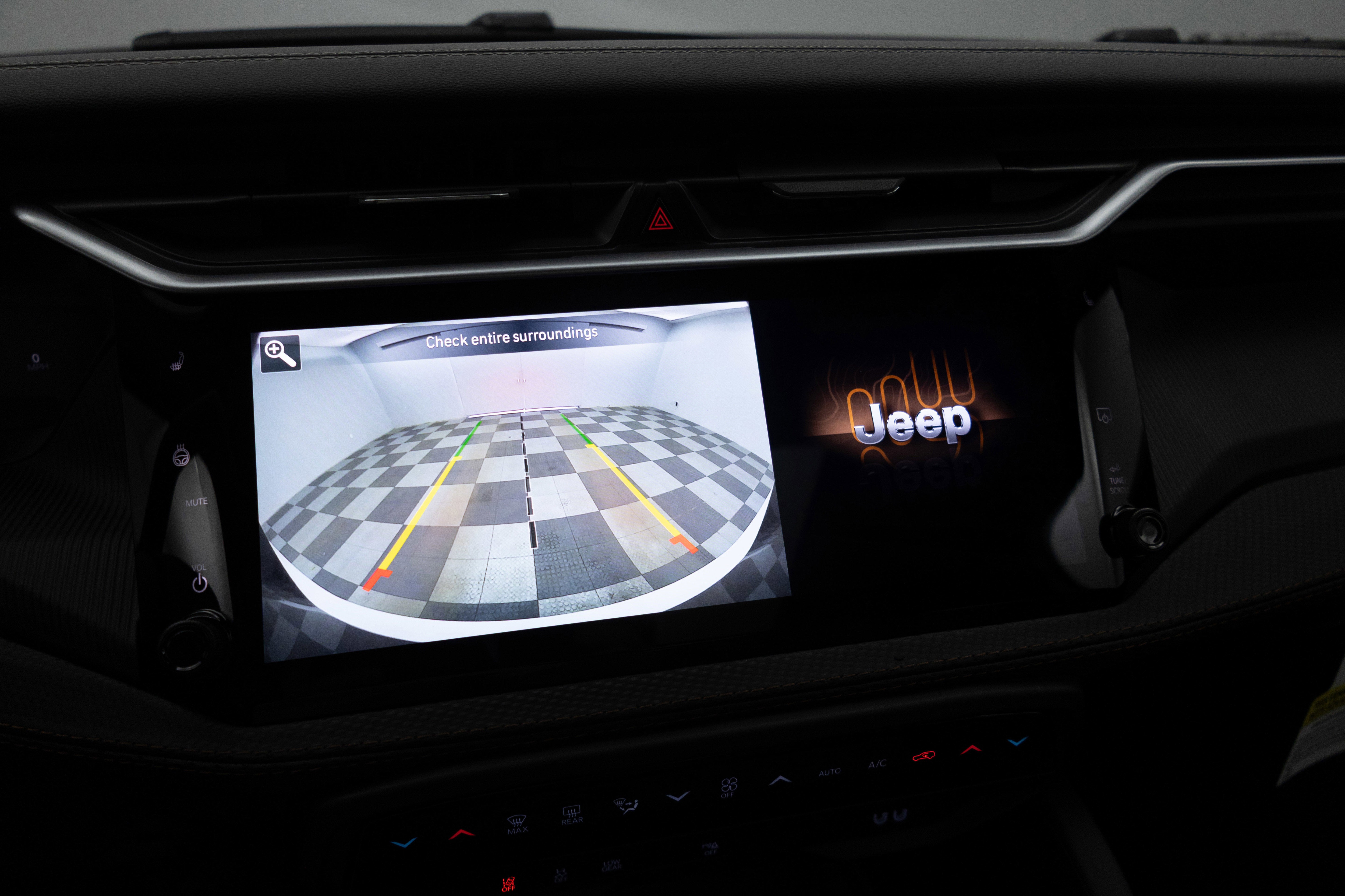 2026 Jeep Cherokee CHEROKEE OVERLAND 4X4