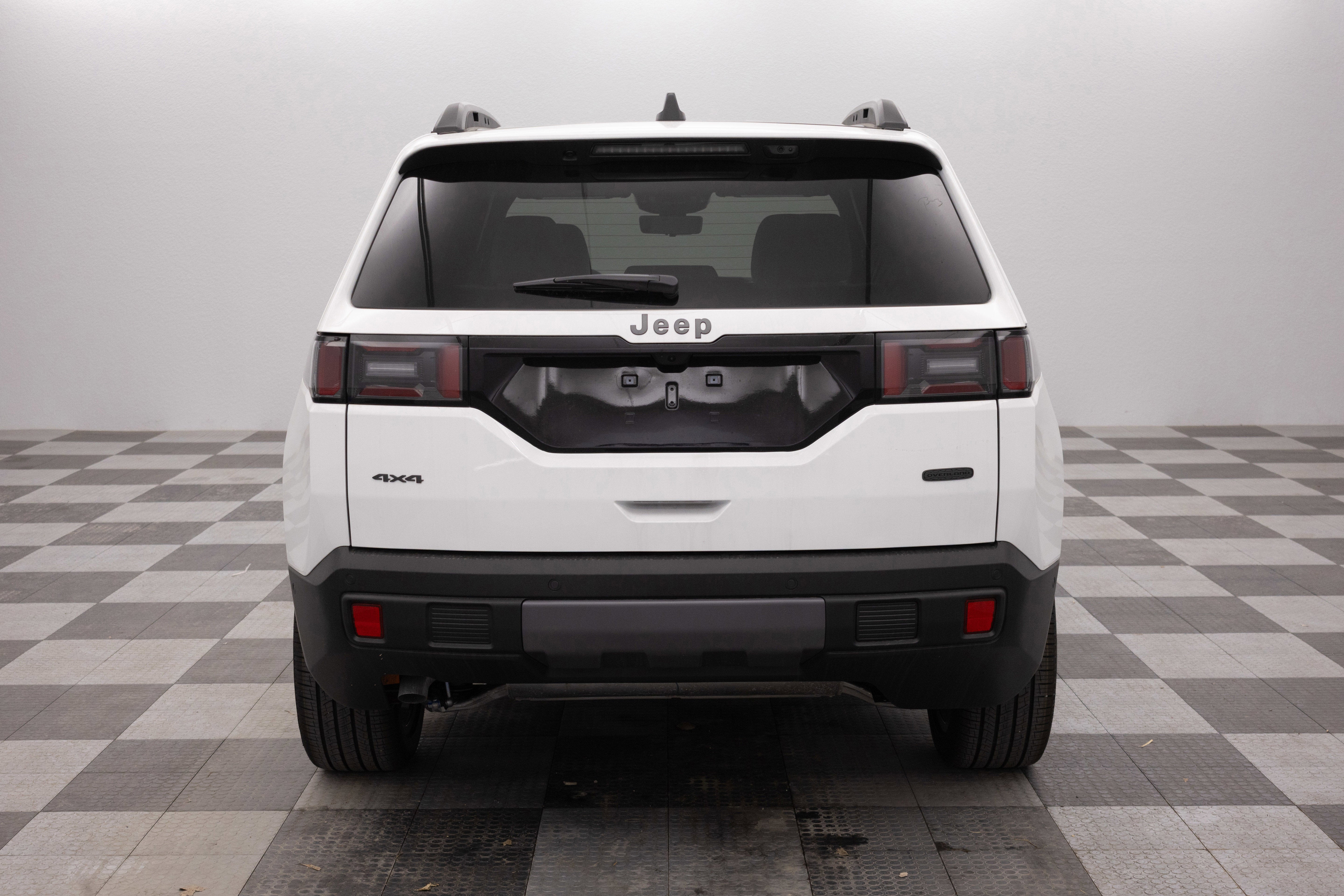 2026 Jeep Cherokee CHEROKEE OVERLAND 4X4