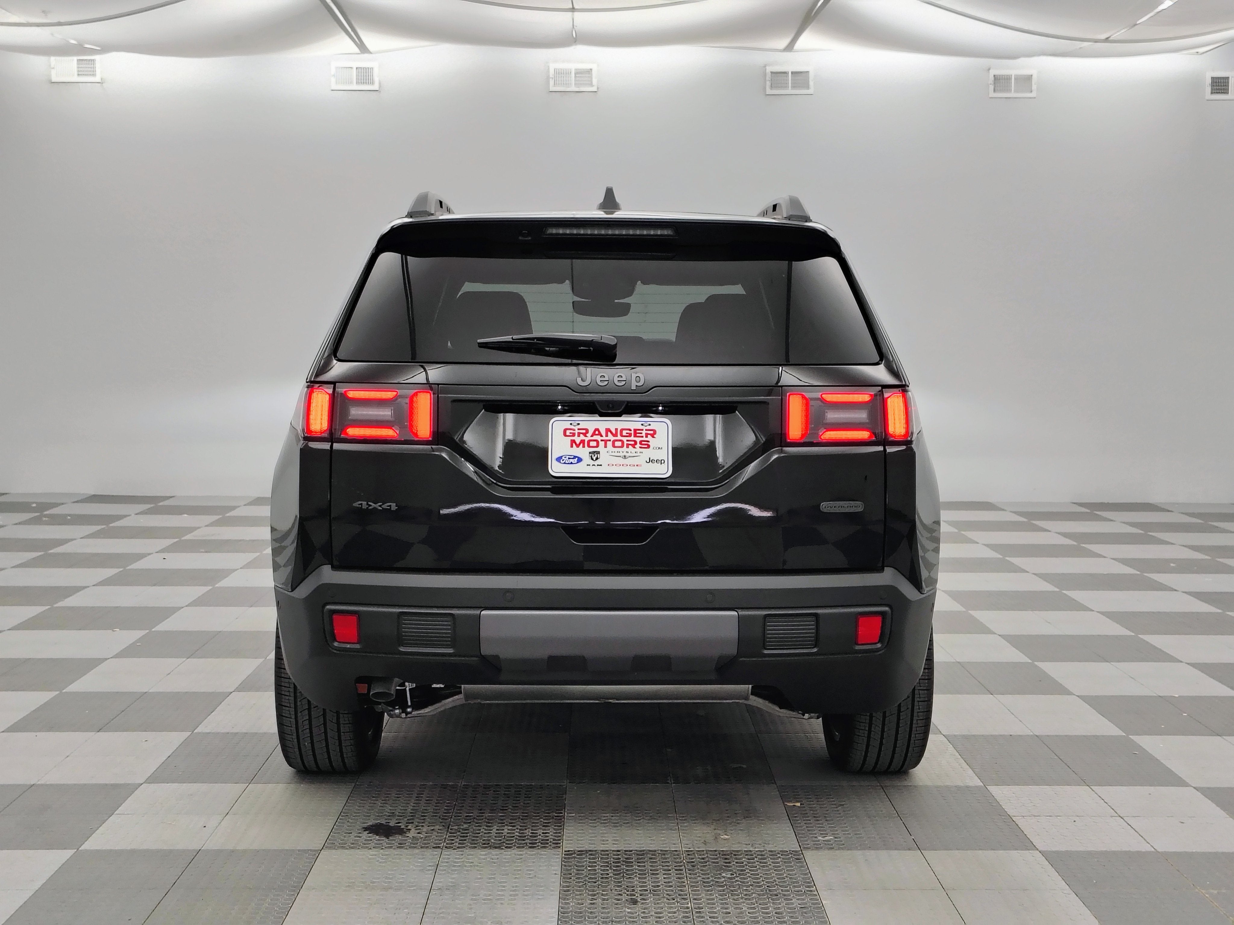 2026 Jeep Cherokee CHEROKEE OVERLAND 4X4