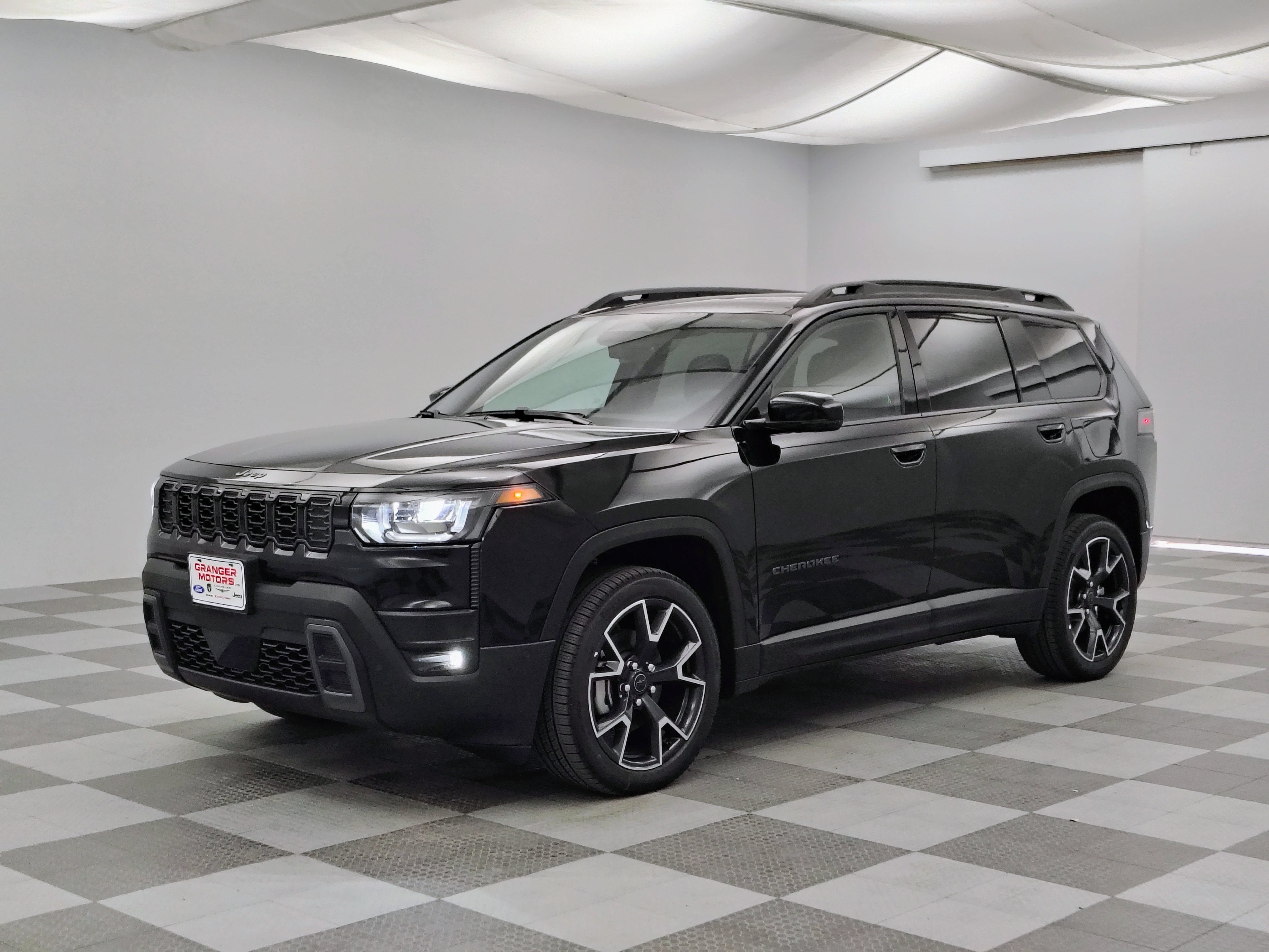 2026 Jeep Cherokee CHEROKEE OVERLAND 4X4