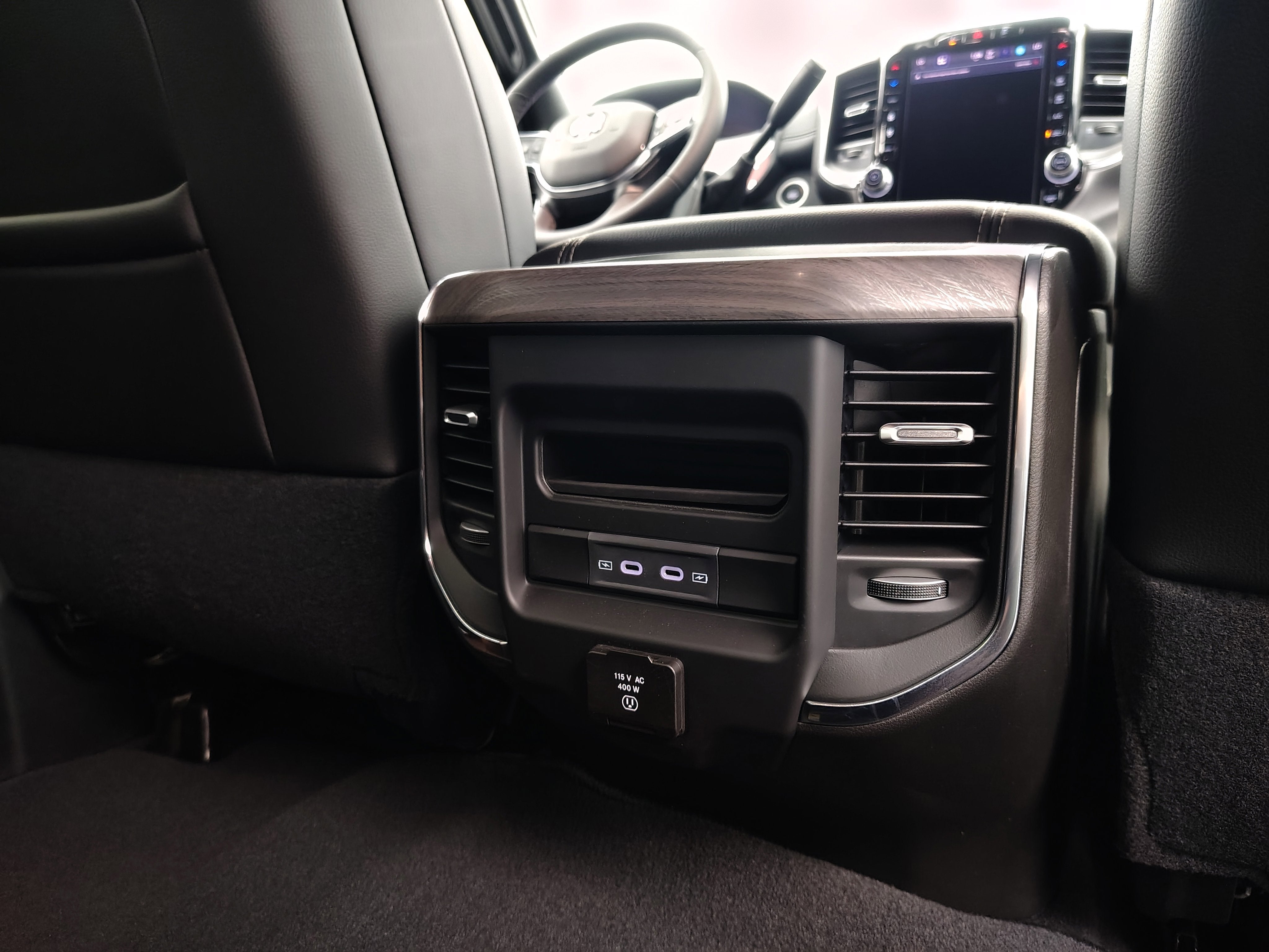 2026 RAM Ram 3500 RAM 3500 LARAMIE CREW CAB 4X4 6'4' BOX