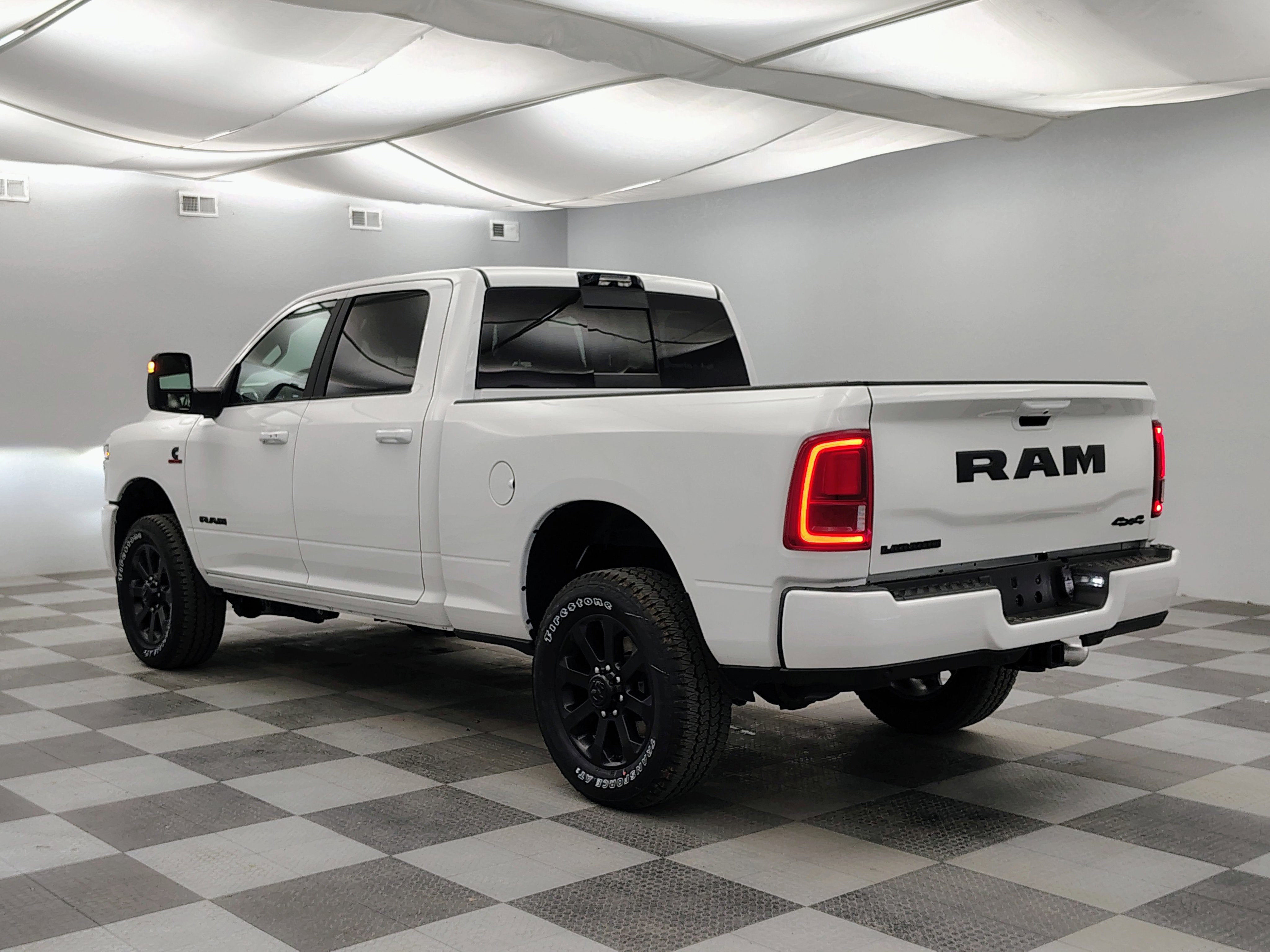 2026 RAM Ram 3500 RAM 3500 LARAMIE CREW CAB 4X4 6'4' BOX