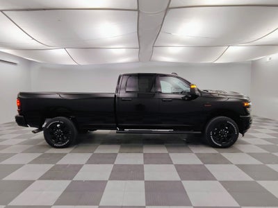 2026 RAM Ram 2500 RAM 2500 BLACK EXPRESS CREW CAB 4X4 8' BOX