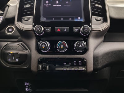 2026 RAM Ram 2500 RAM 2500 BLACK EXPRESS CREW CAB 4X4 8' BOX