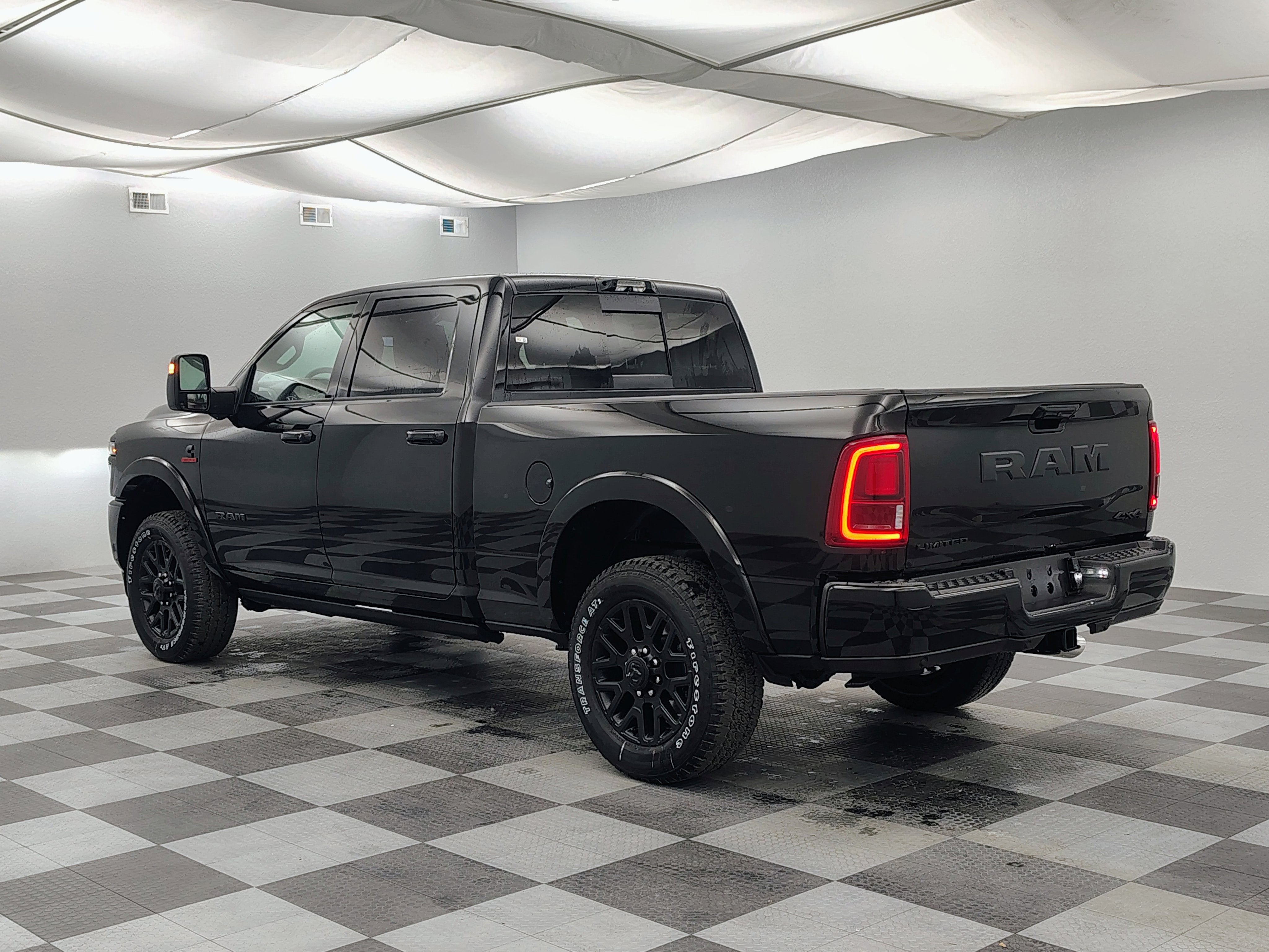2026 RAM Ram 2500 RAM 2500 LIMITED CREW CAB 4X4 6'4' BOX
