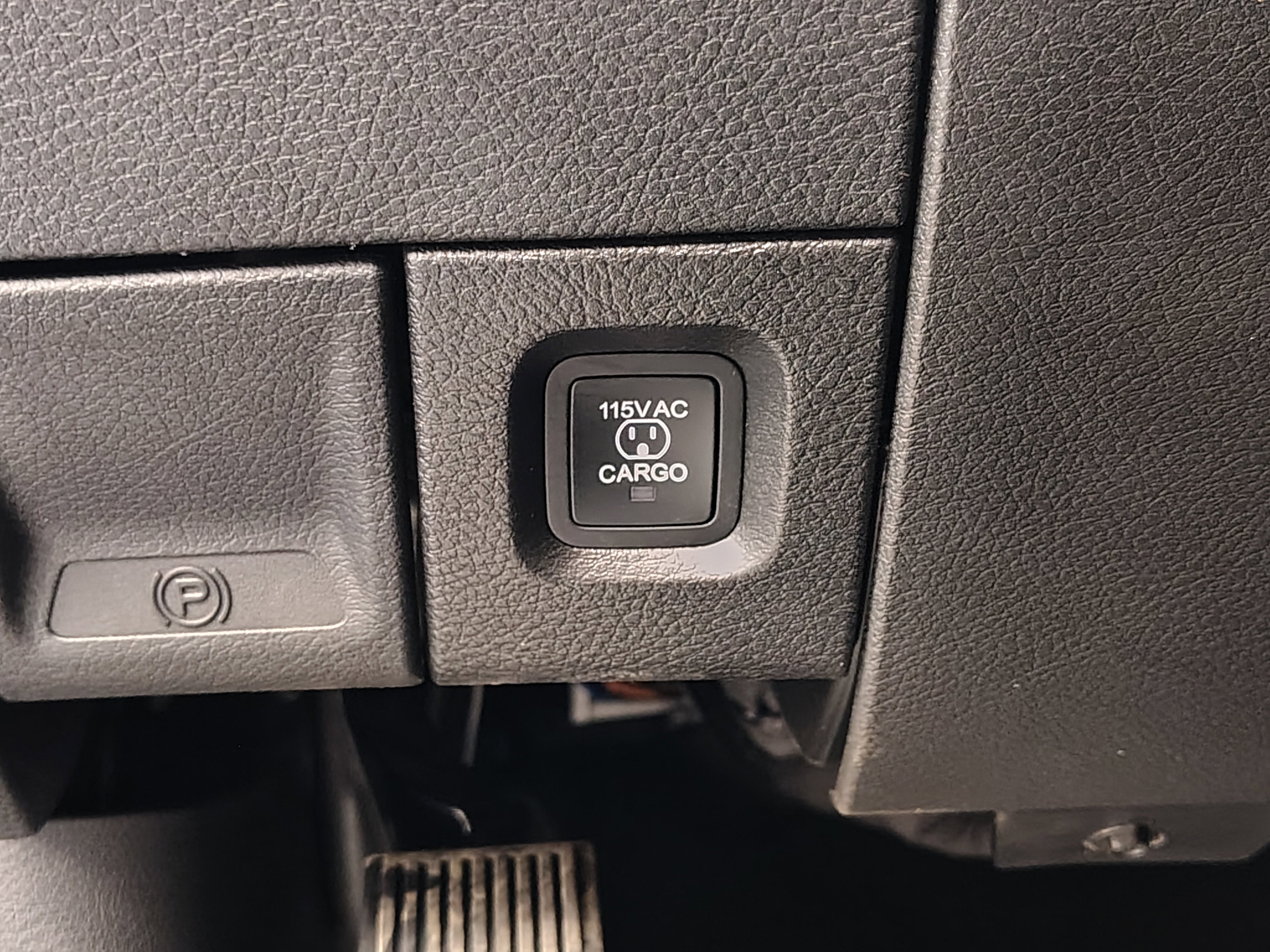 2026 RAM Ram 2500 RAM 2500 LIMITED CREW CAB 4X4 6'4' BOX