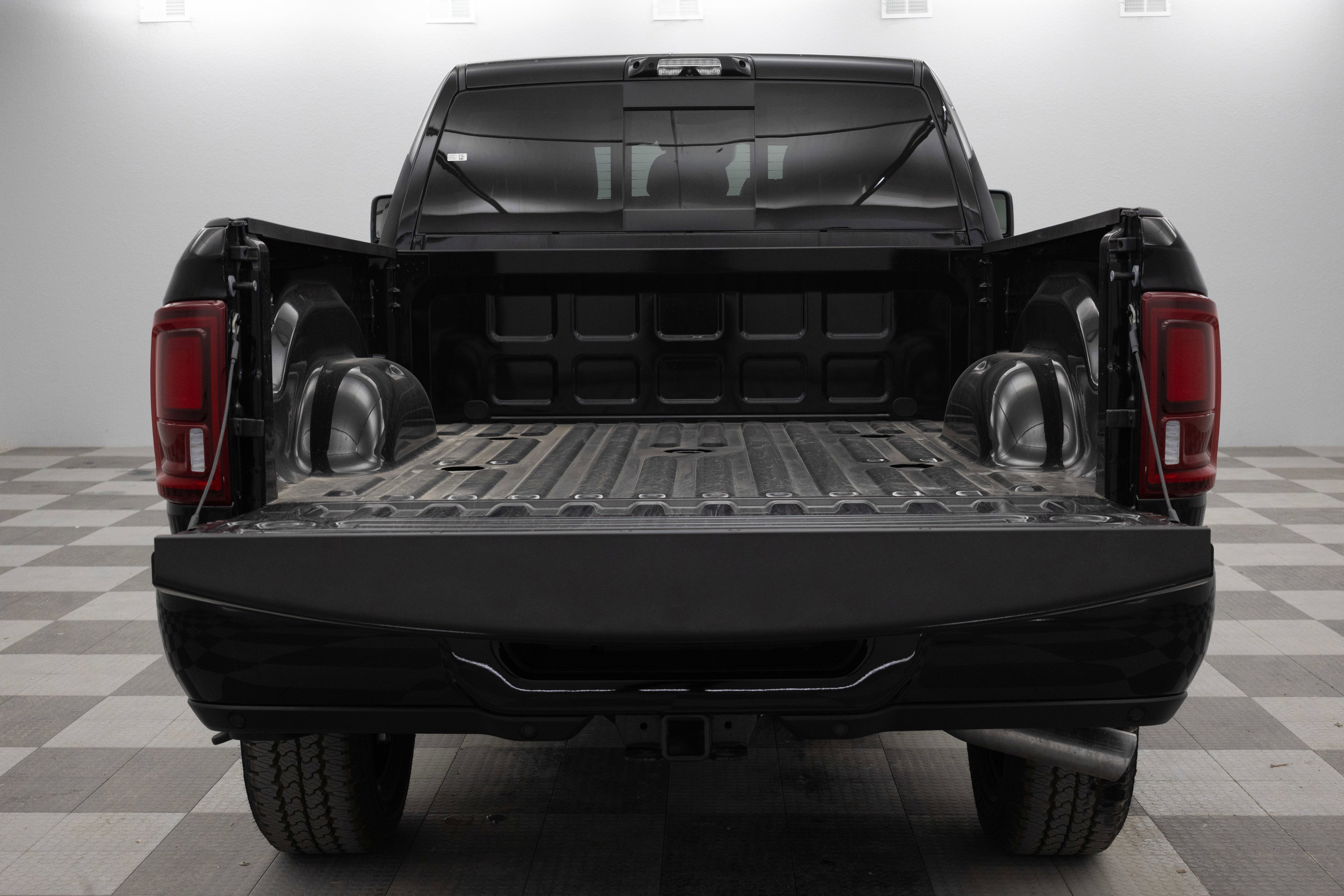 2026 RAM Ram 2500 RAM 2500 LIMITED MEGA CAB 4X4 6'4' BOX