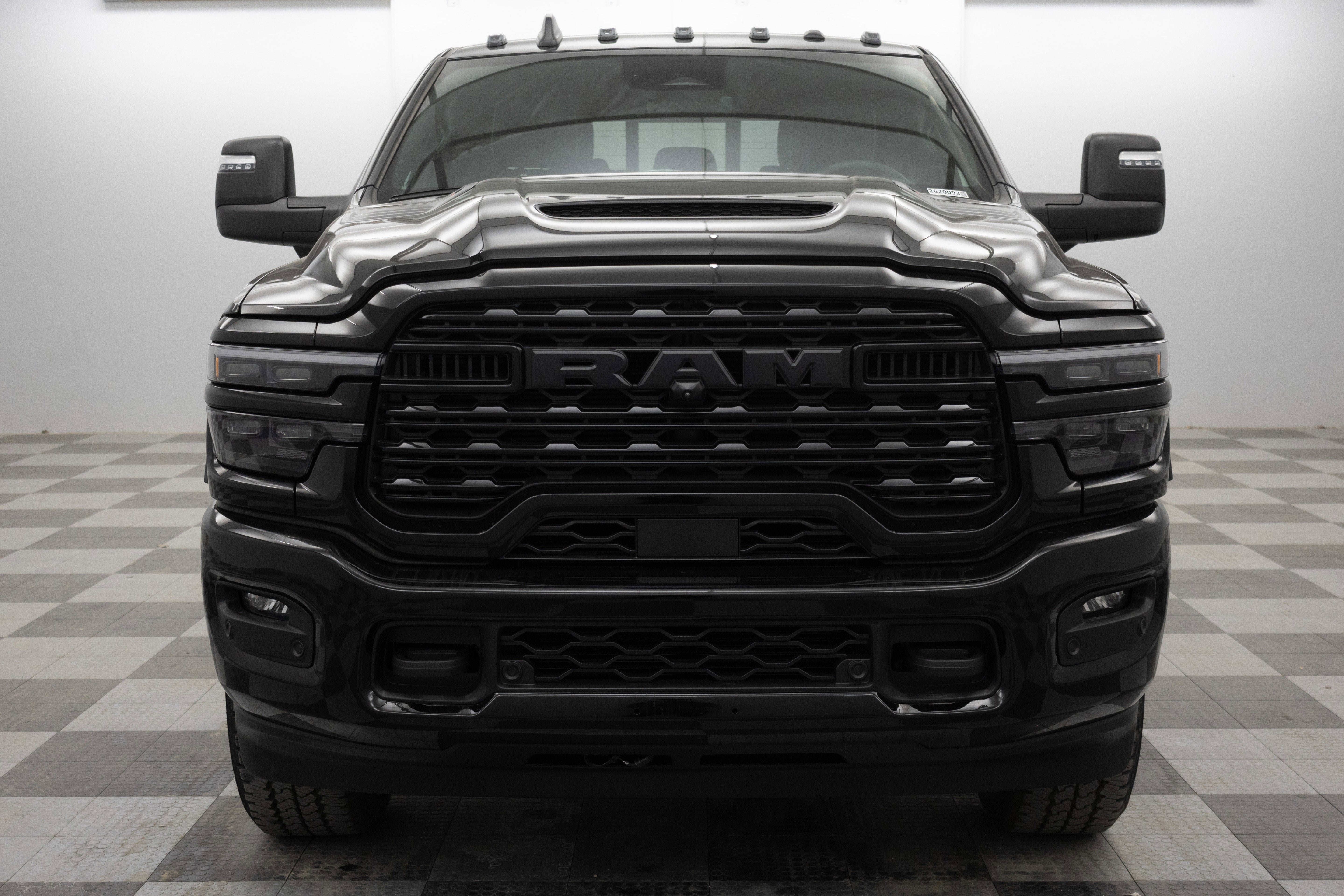 2026 RAM Ram 2500 RAM 2500 LIMITED MEGA CAB 4X4 6'4' BOX