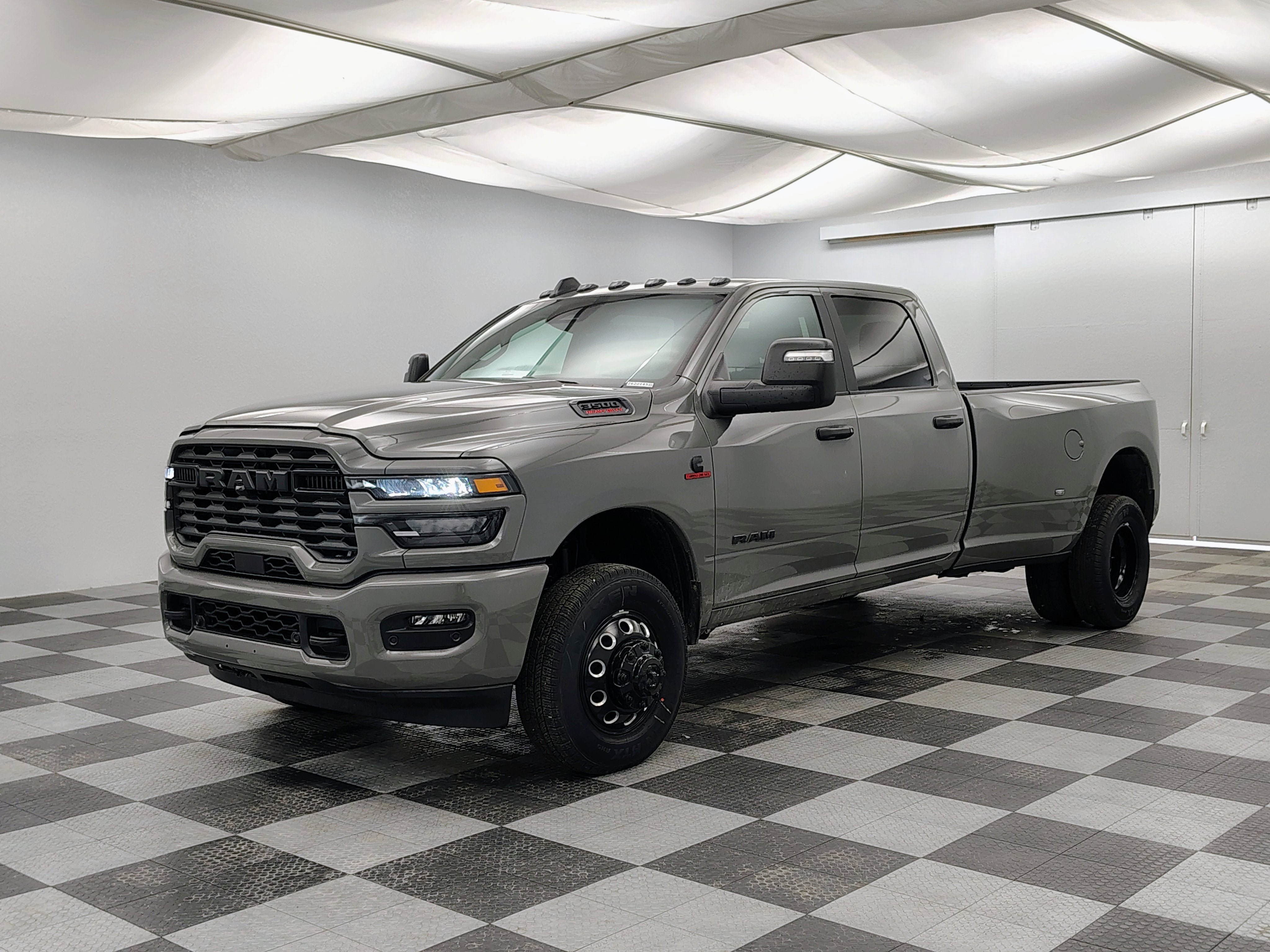 2026 RAM Ram 3500 RAM 3500 BIG HORN CREW CAB 4X4 8' BOX