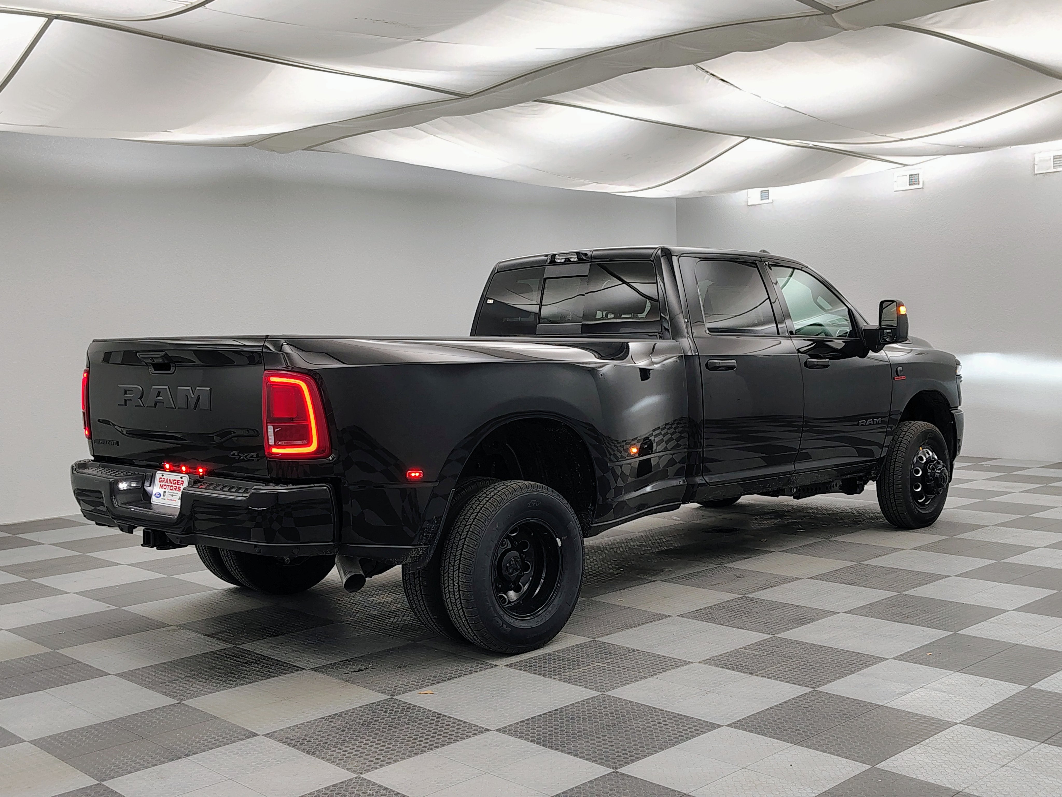 2026 RAM Ram 3500 RAM 3500 BIG HORN CREW CAB 4X4 8' BOX