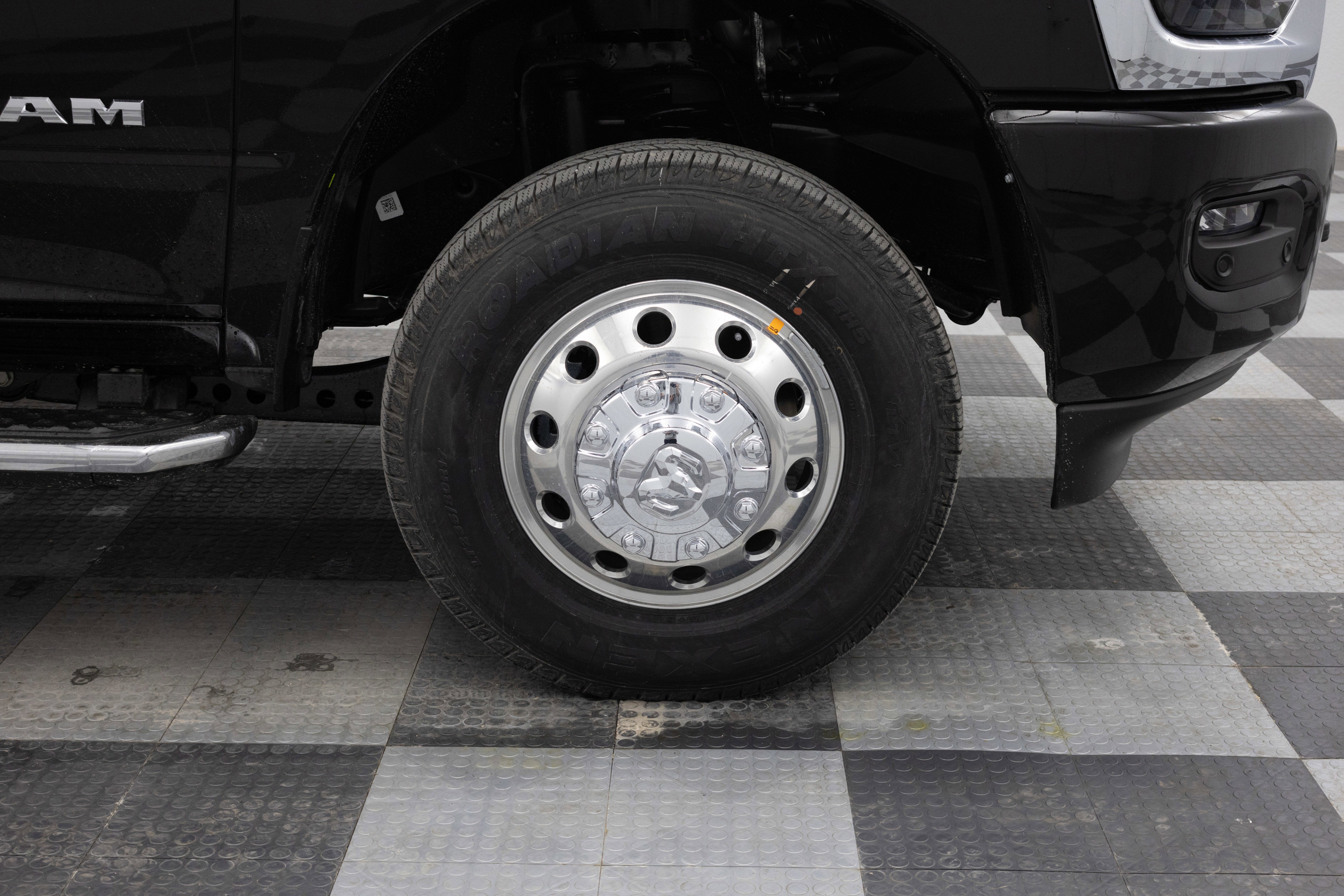 2026 RAM Ram 3500 RAM 3500 LARAMIE CREW CAB 4X4 8' BOX