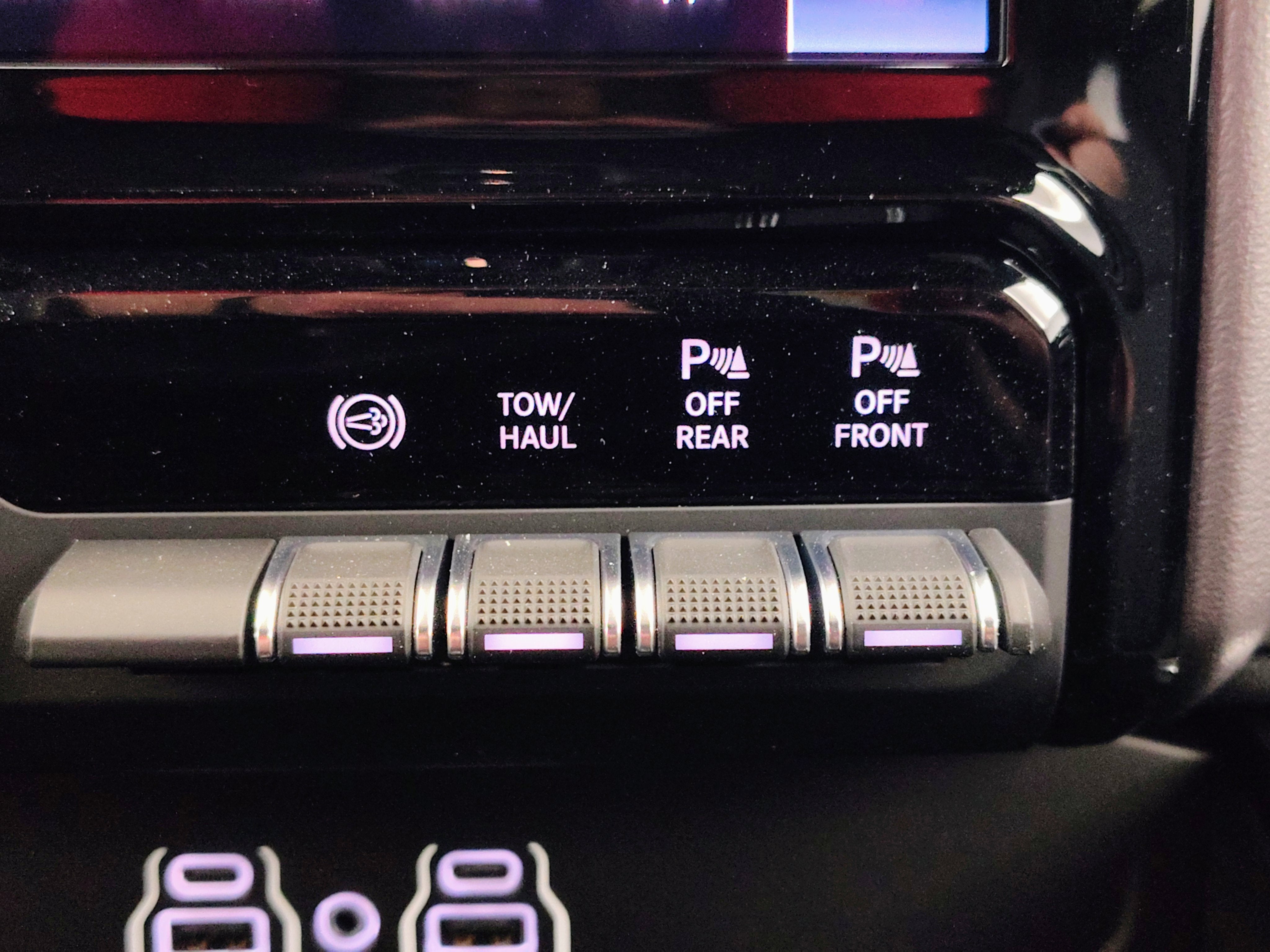 2026 RAM Ram 3500 RAM 3500 LARAMIE MEGA CAB 4X4 6'4' BOX