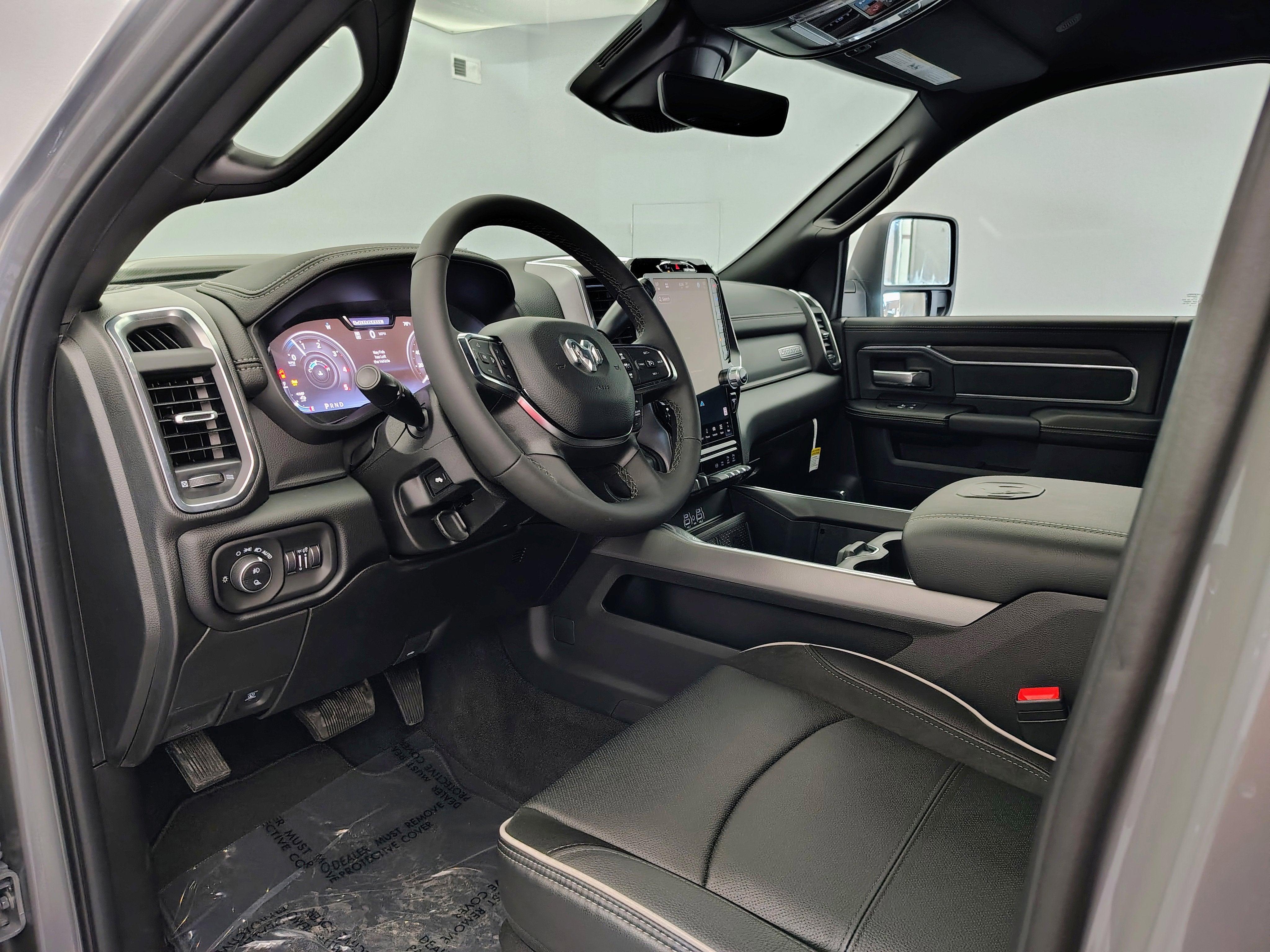 2026 RAM Ram 3500 RAM 3500 LARAMIE MEGA CAB 4X4 6'4' BOX