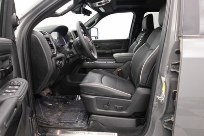 2026 RAM Ram 3500 RAM 3500 LIMITED MEGA CAB 4X4 6'4' BOX