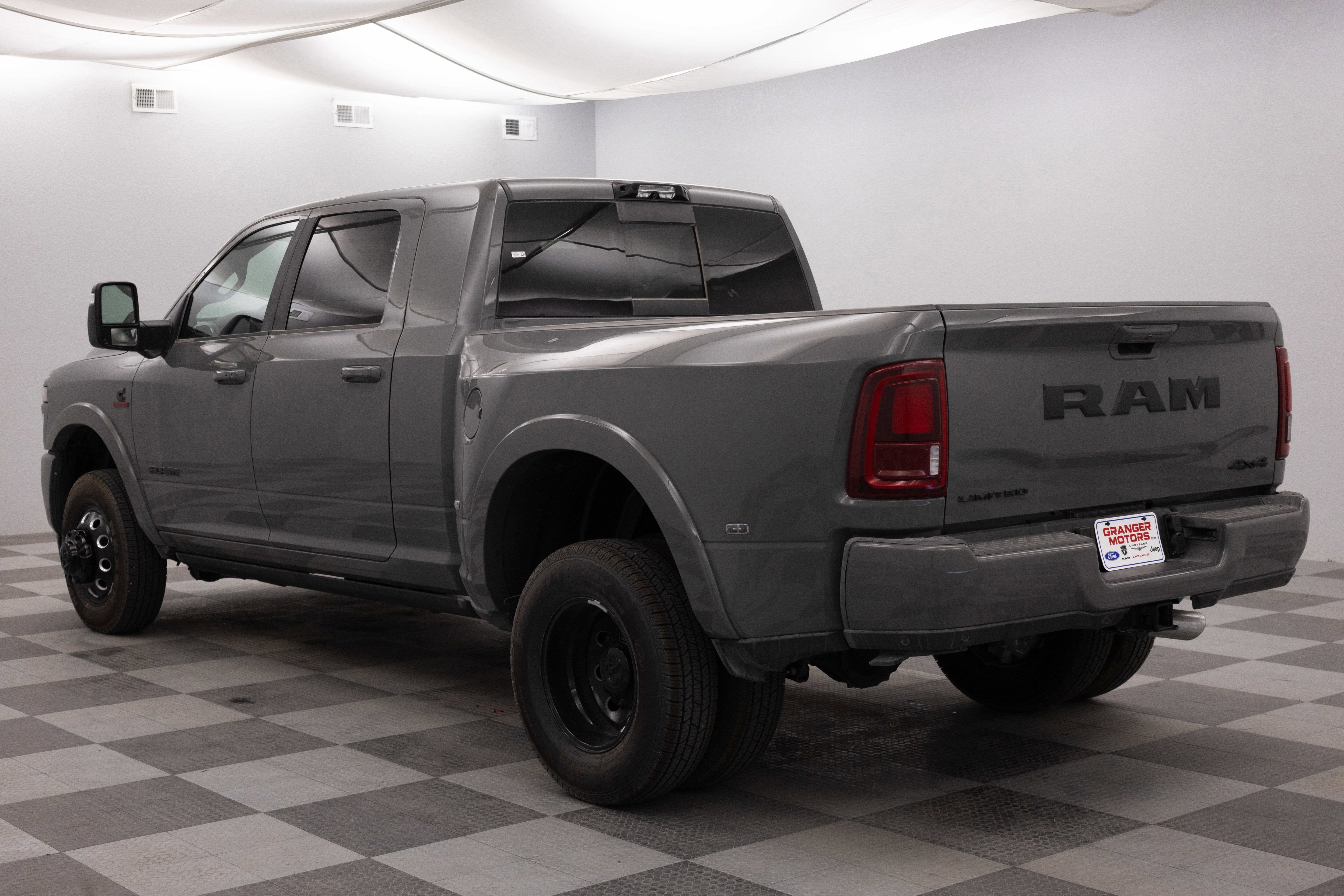 2026 RAM Ram 3500 RAM 3500 LIMITED MEGA CAB 4X4 6'4' BOX