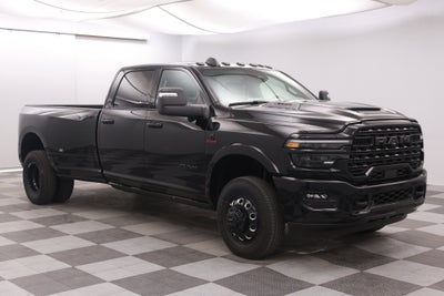 2026 RAM Ram 3500 RAM 3500 LIMITED CREW CAB 4X4 8' BOX