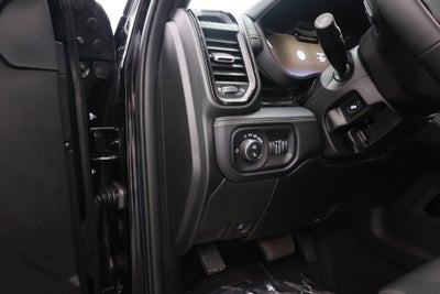 2026 RAM Ram 3500 RAM 3500 LIMITED CREW CAB 4X4 8' BOX