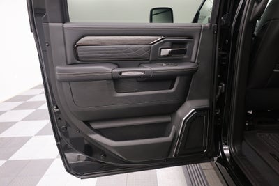2026 RAM Ram 3500 RAM 3500 LIMITED CREW CAB 4X4 8' BOX