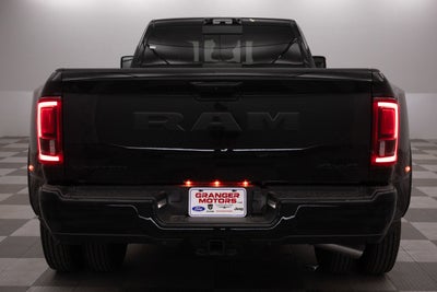 2026 RAM Ram 3500 RAM 3500 LIMITED CREW CAB 4X4 8' BOX