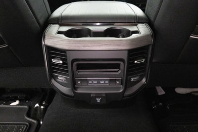 2026 RAM Ram 3500 RAM 3500 LIMITED CREW CAB 4X4 8' BOX