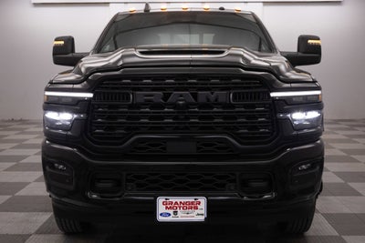 2026 RAM Ram 3500 RAM 3500 LIMITED CREW CAB 4X4 8' BOX