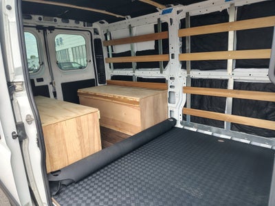 2025 RAM ProMaster 2500 136 WB Low Roof Cargo