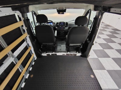 2025 RAM ProMaster 2500 136 WB Low Roof Cargo