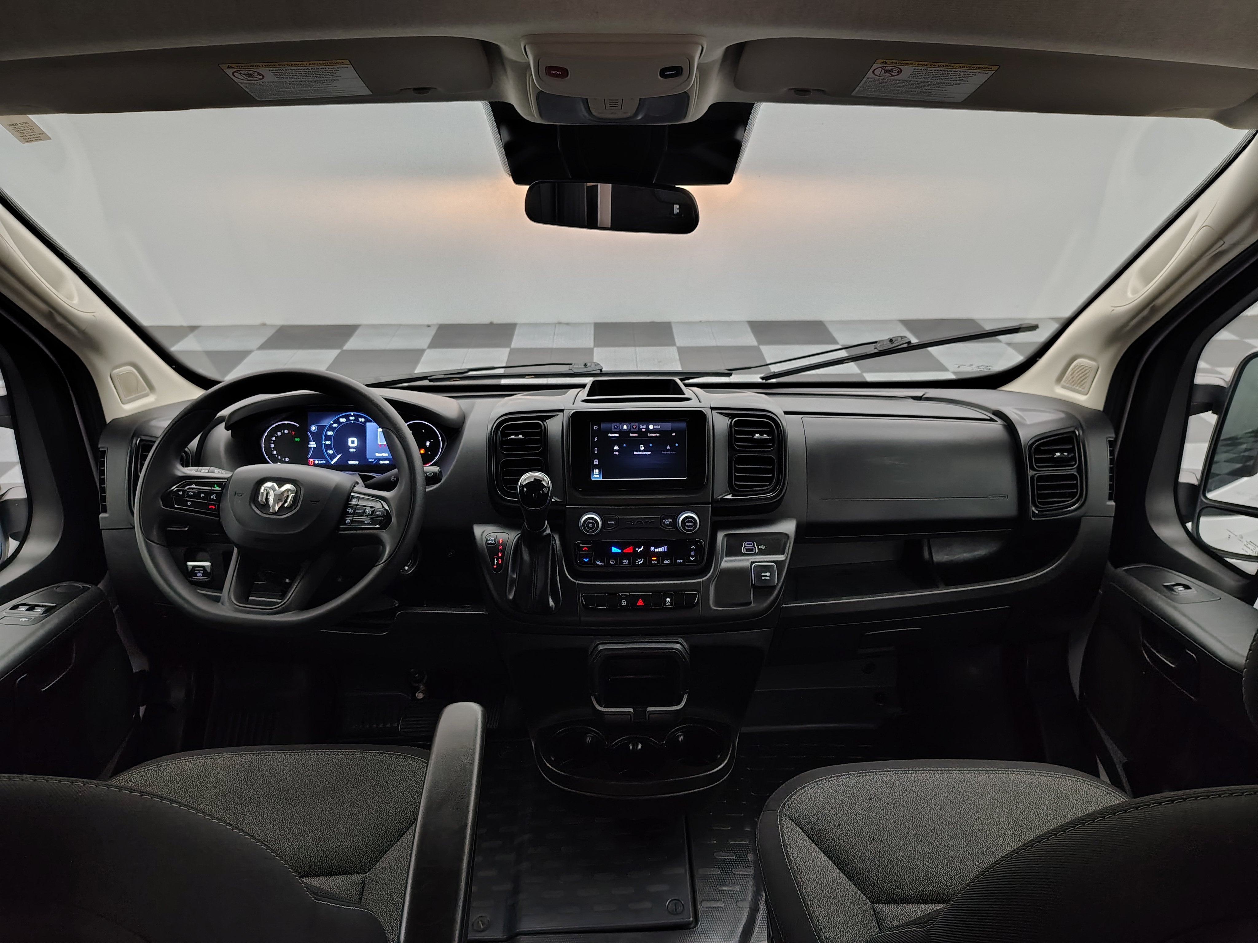 2025 RAM ProMaster 2500 136 WB Low Roof Cargo