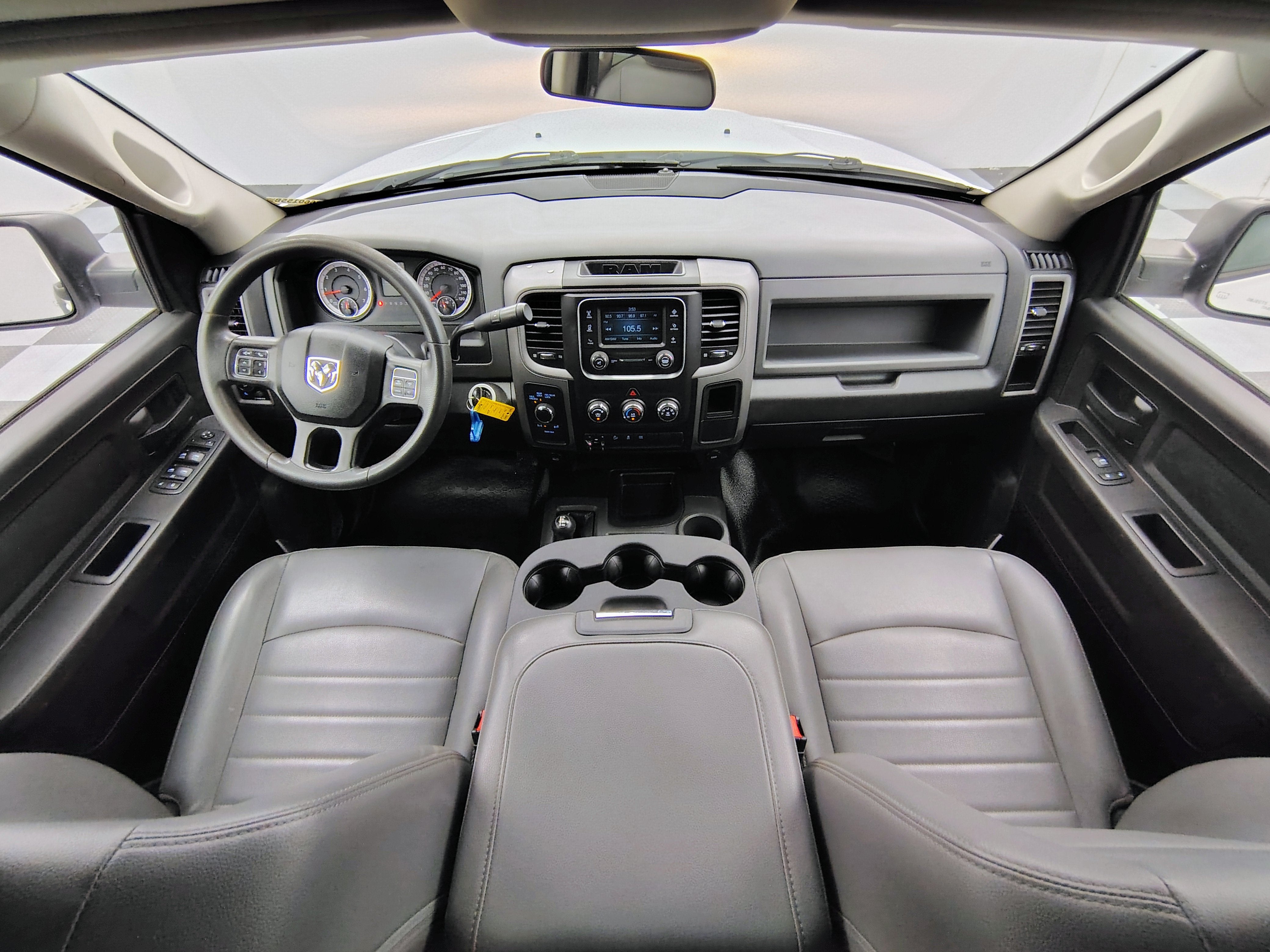 2018 RAM 2500 Tradesman Crew Cab 4x4 6'4' Box