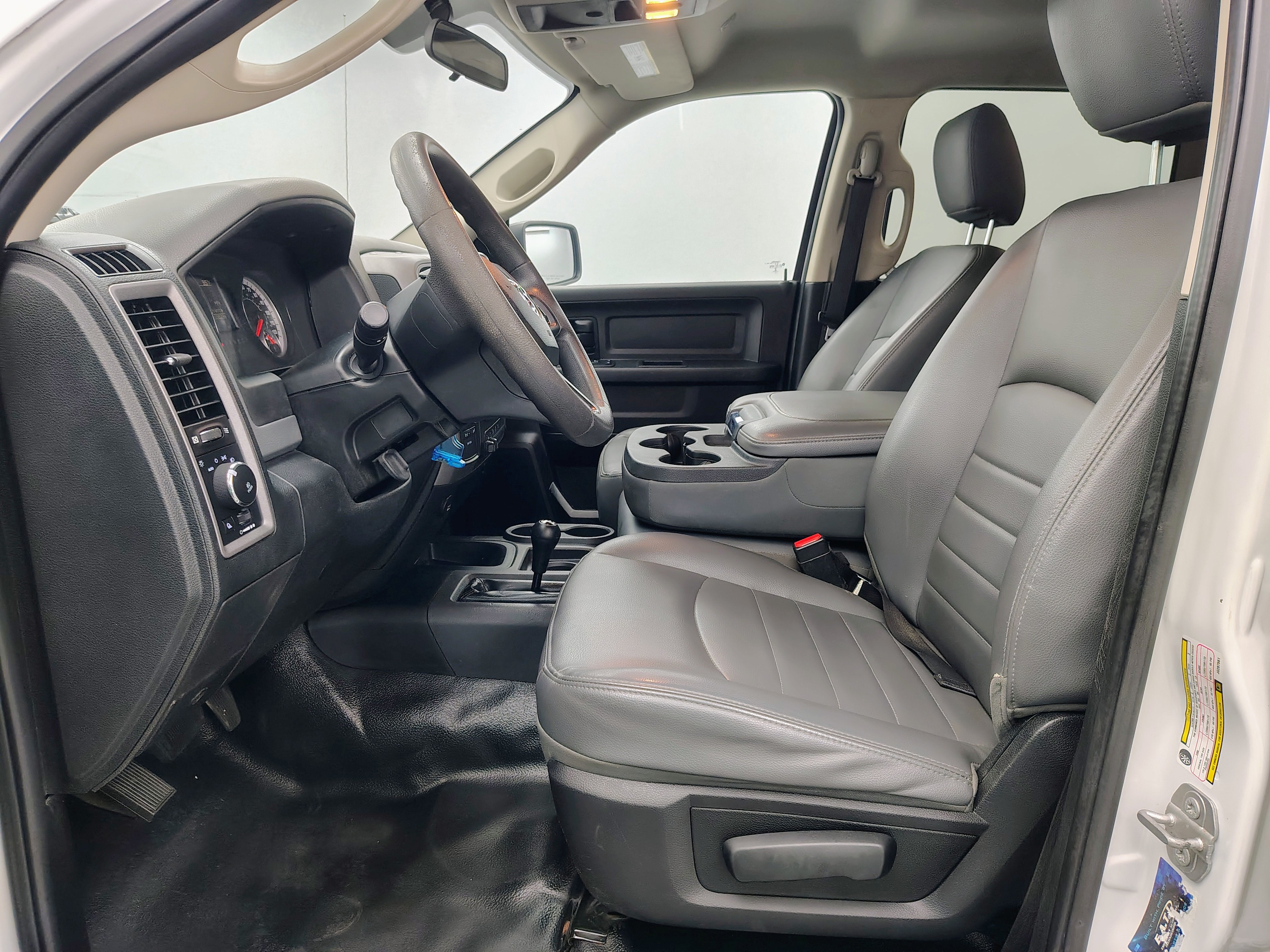 2018 RAM 2500 Tradesman Crew Cab 4x4 6'4' Box