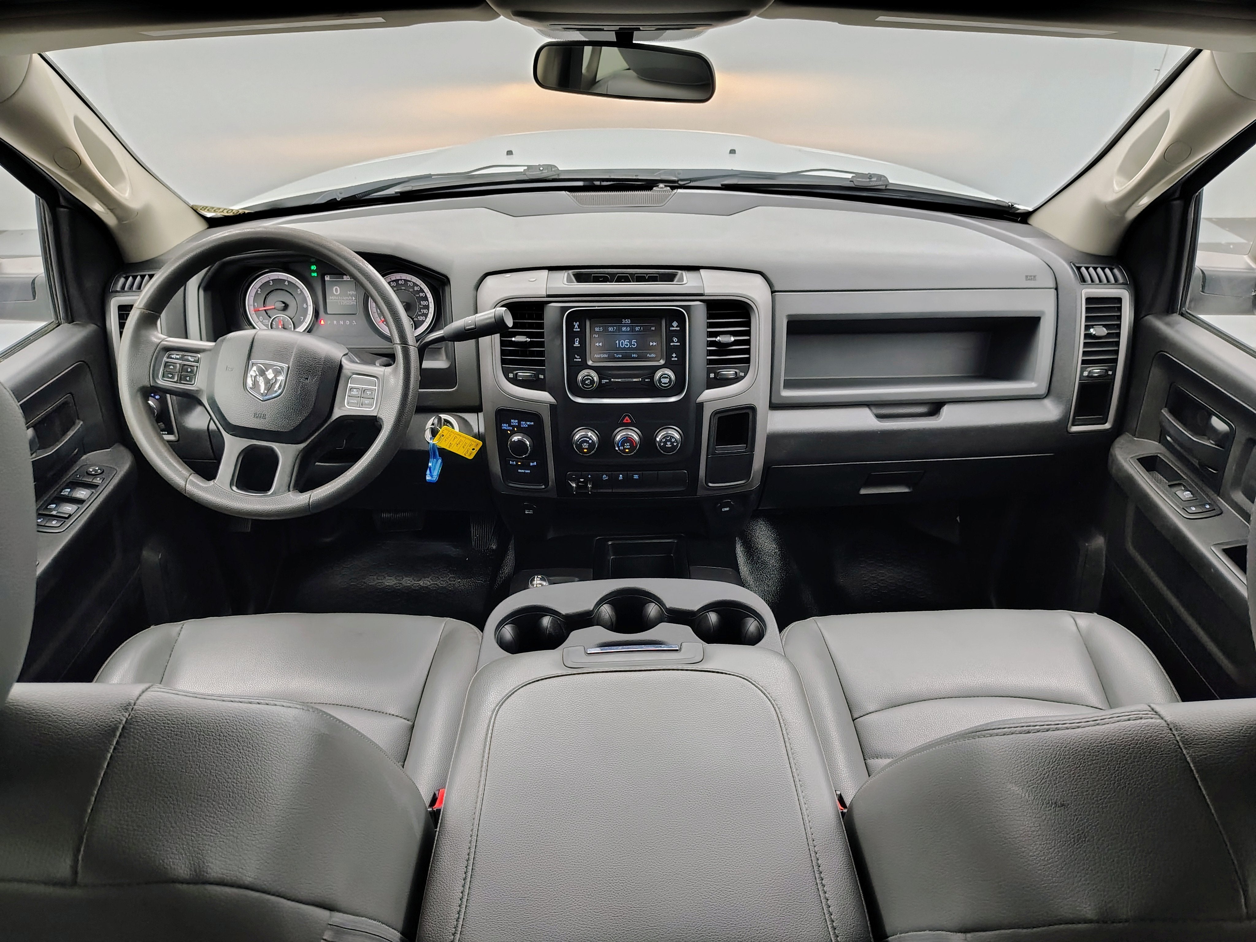 2018 RAM 2500 Tradesman Crew Cab 4x4 6'4' Box