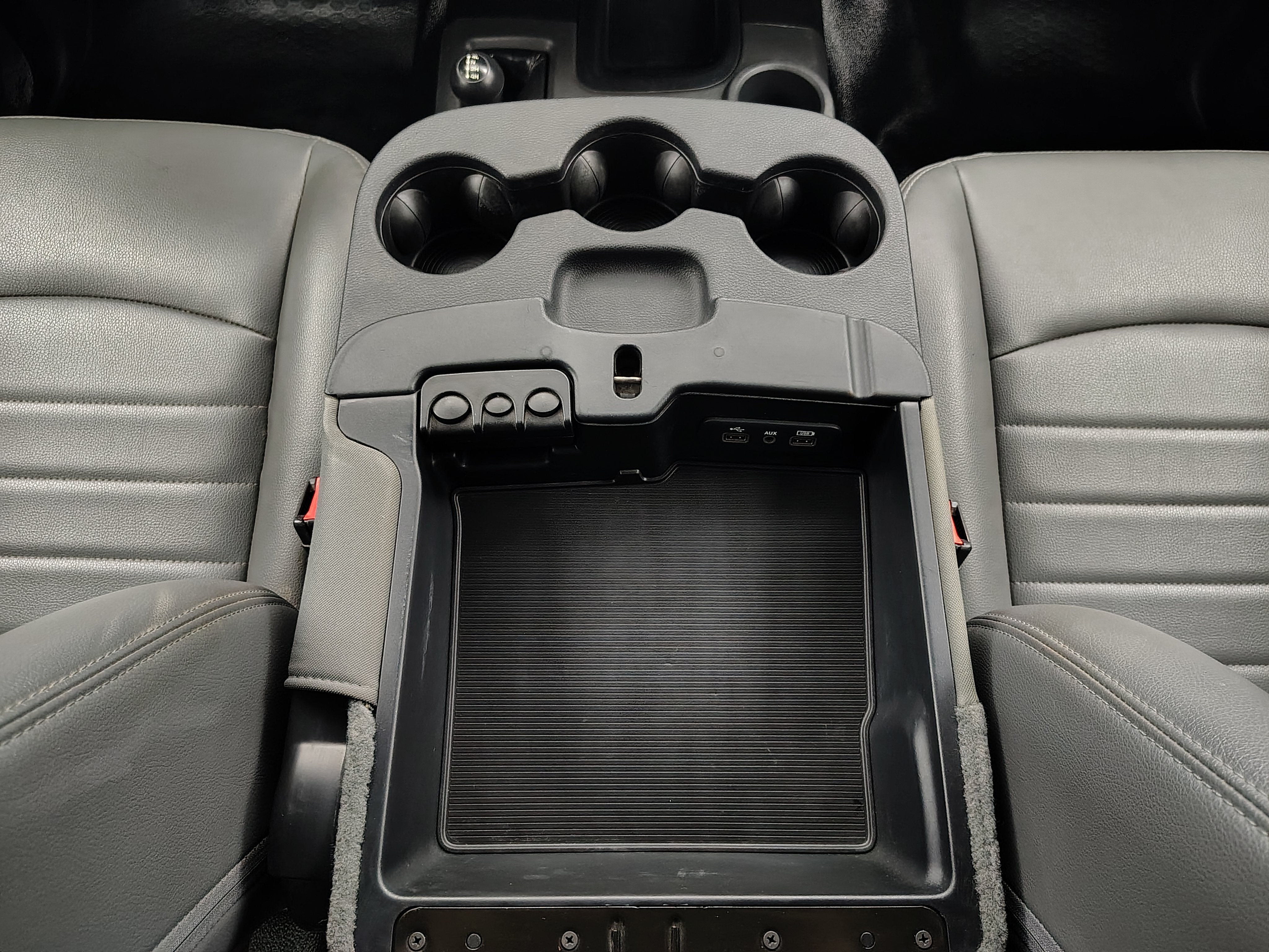 2018 RAM 2500 Tradesman Crew Cab 4x4 6'4' Box