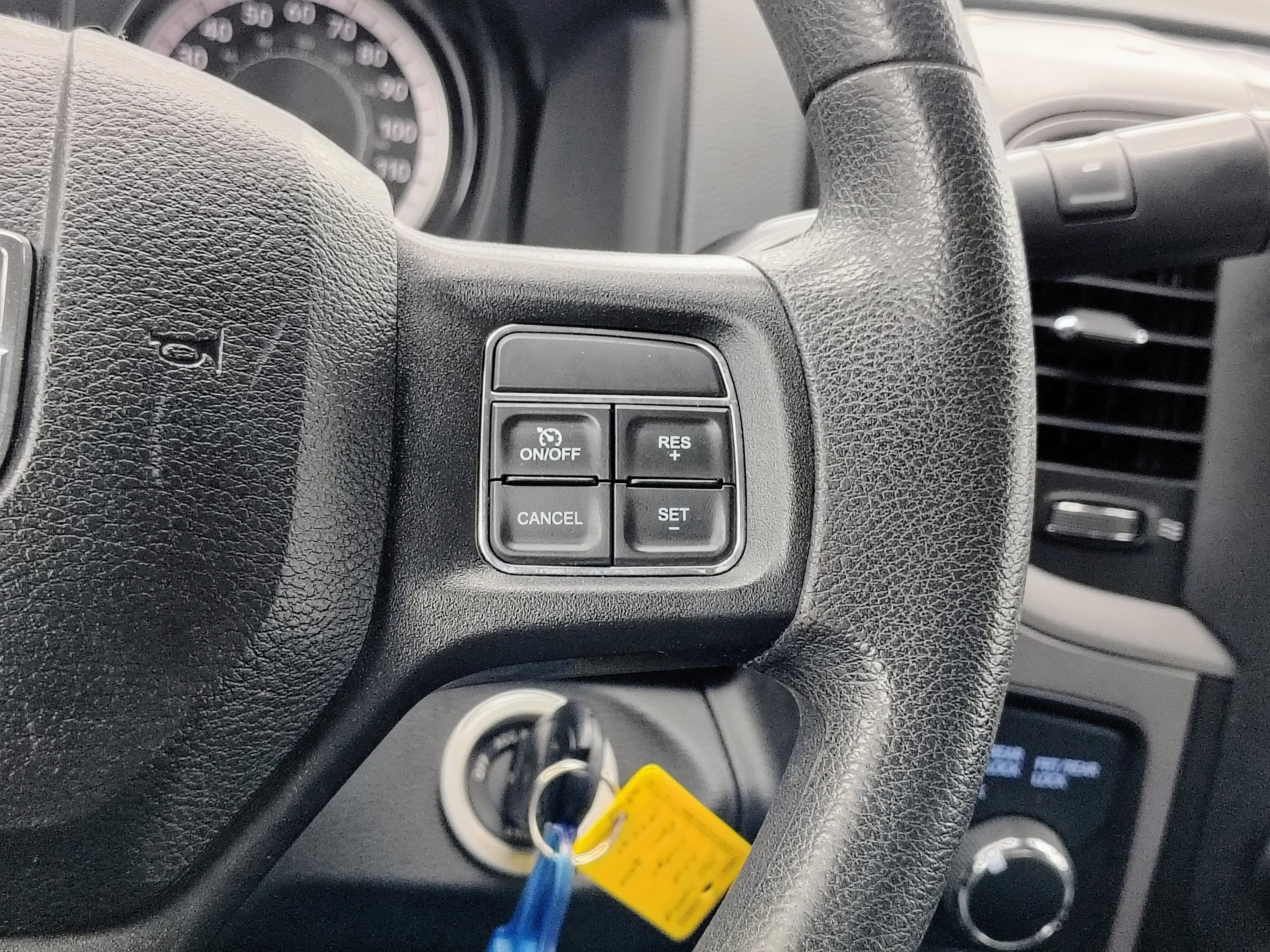2018 RAM 2500 Tradesman Crew Cab 4x4 6'4' Box