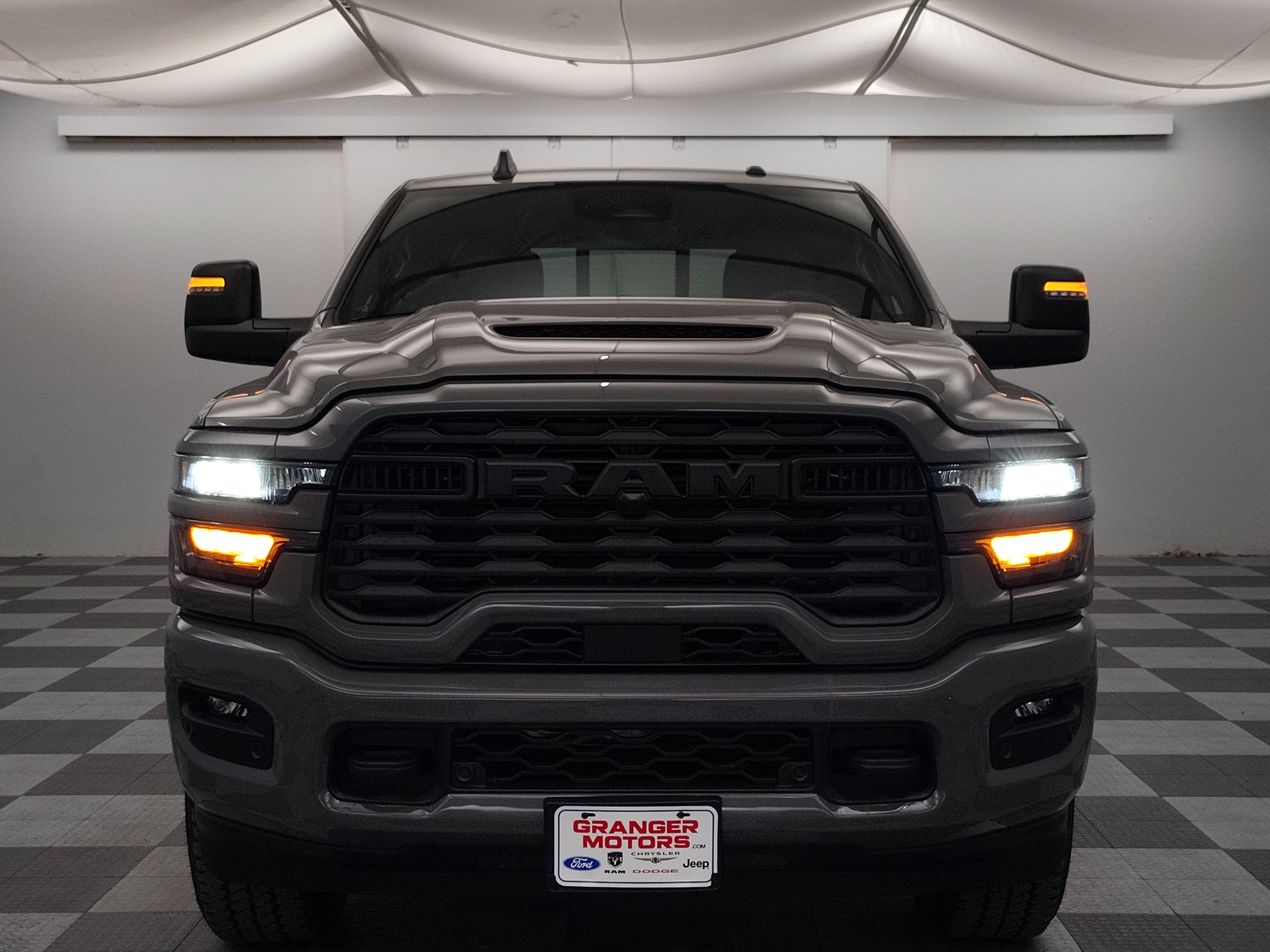 2027 RAM 2500 Express