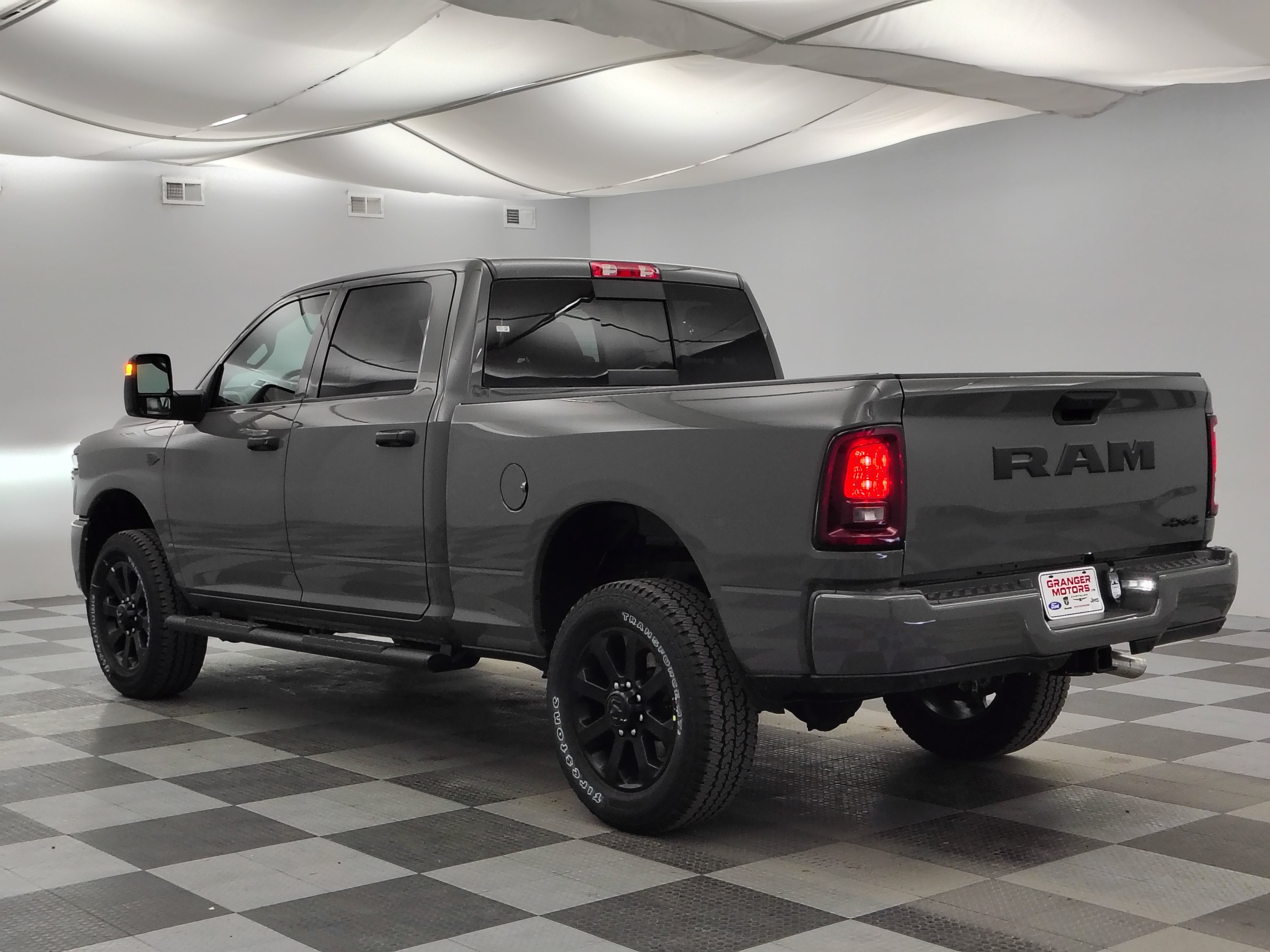2027 RAM 2500 Express