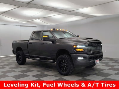 2026 RAM Ram 2500 RAM 2500 BLACK EXPRESS CREW CAB 4X4 6'4' BOX