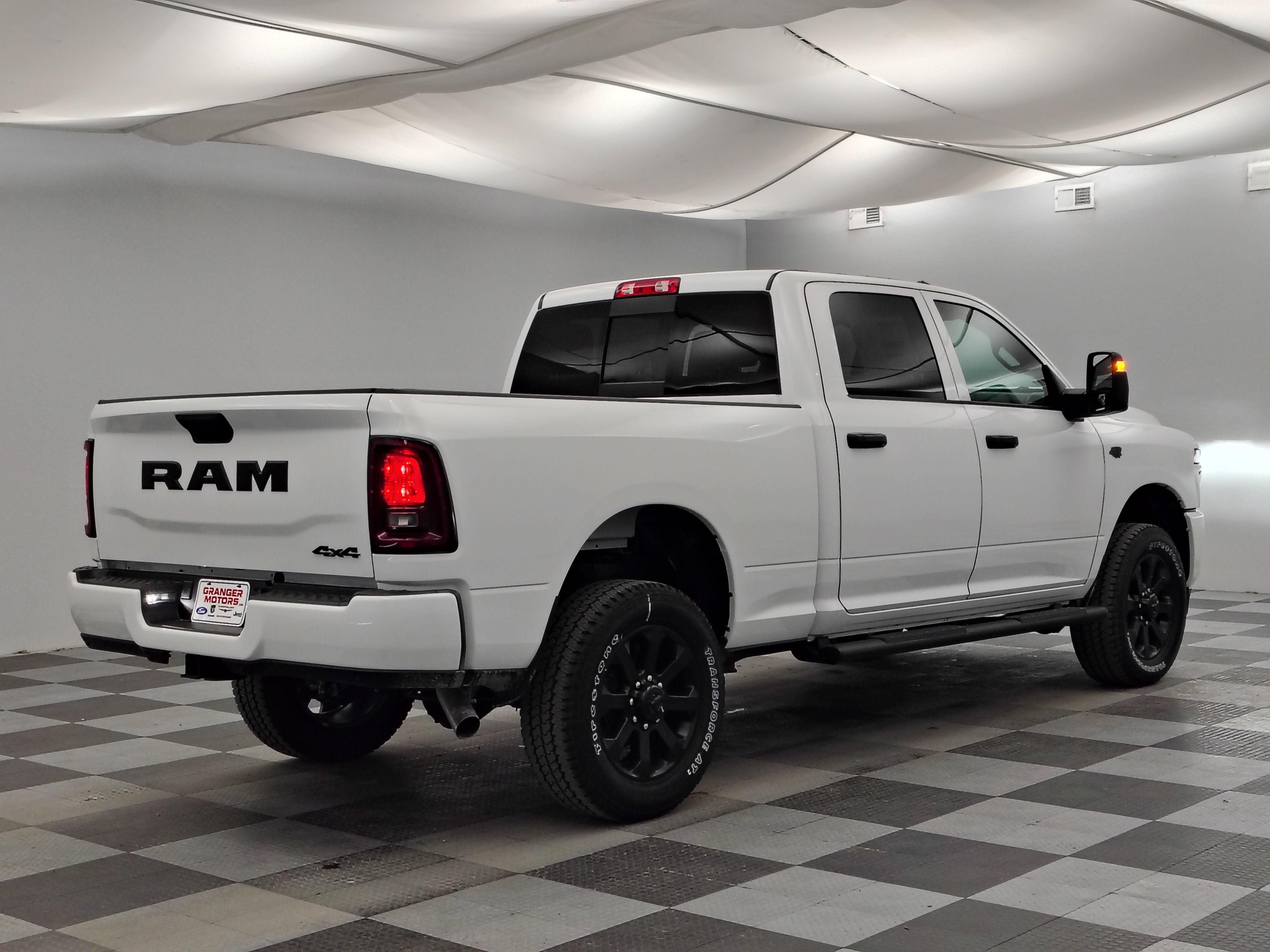 2027 RAM 2500 Express