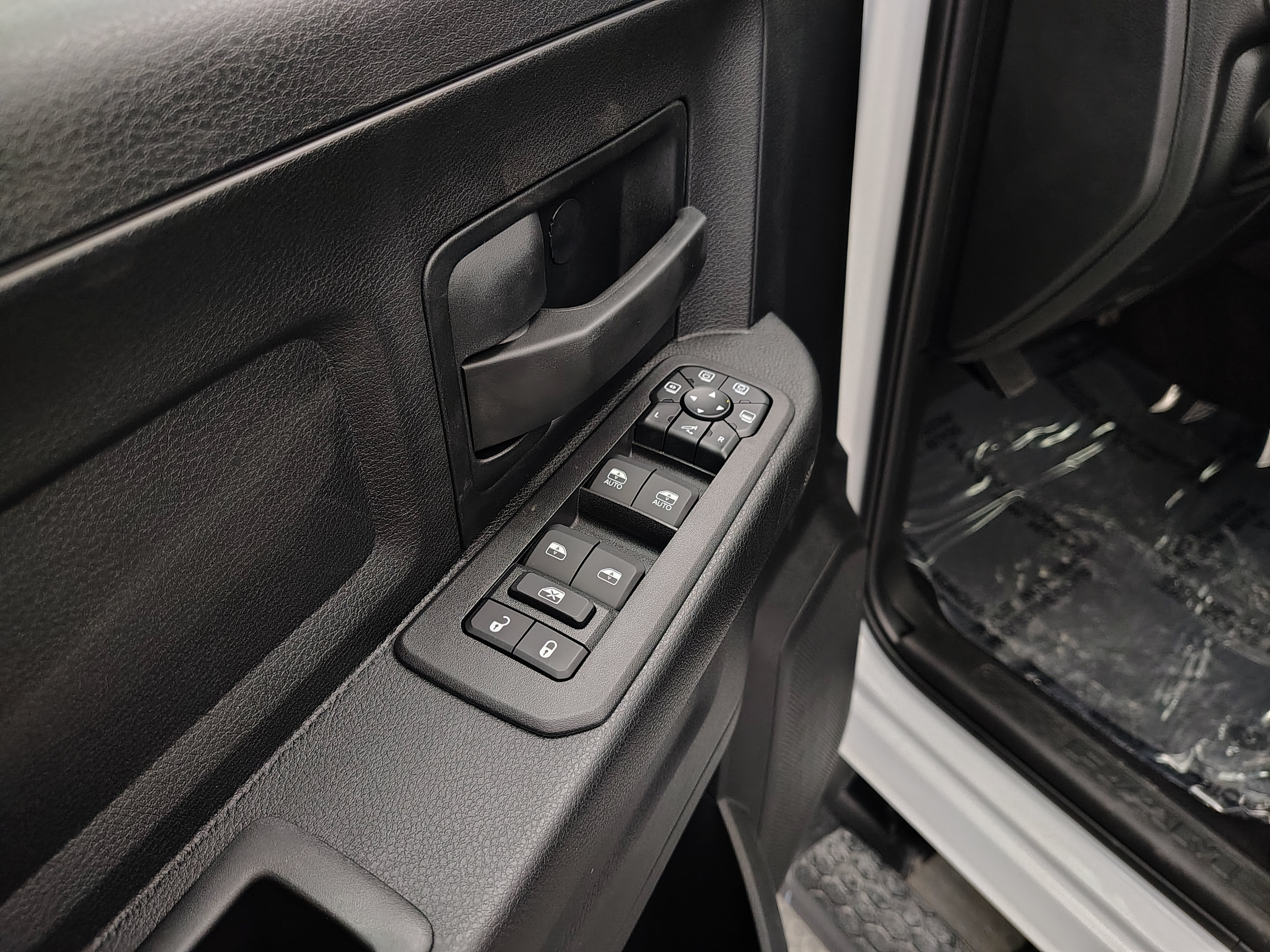 2027 RAM 2500 Express