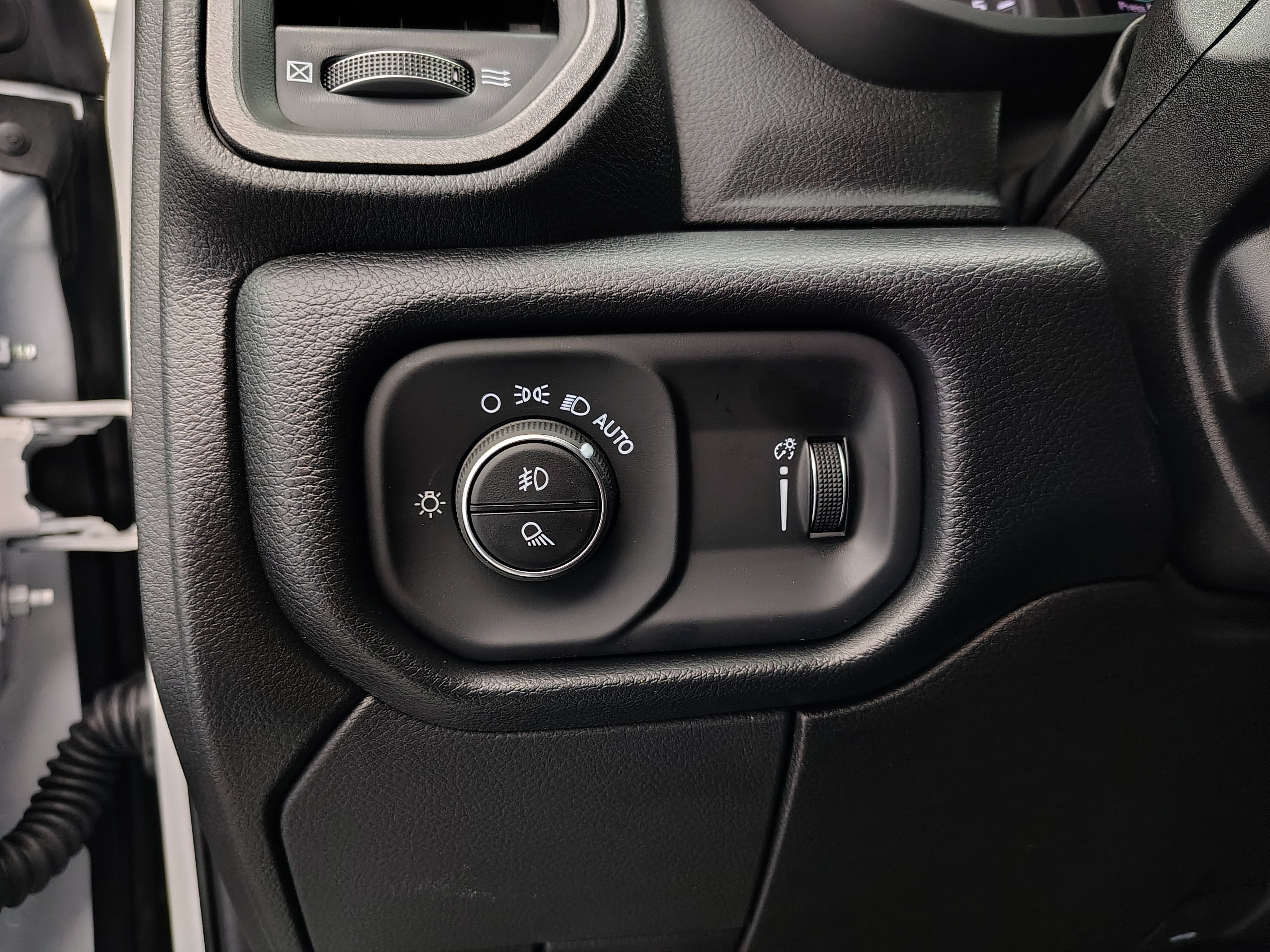 2027 RAM 2500 Express