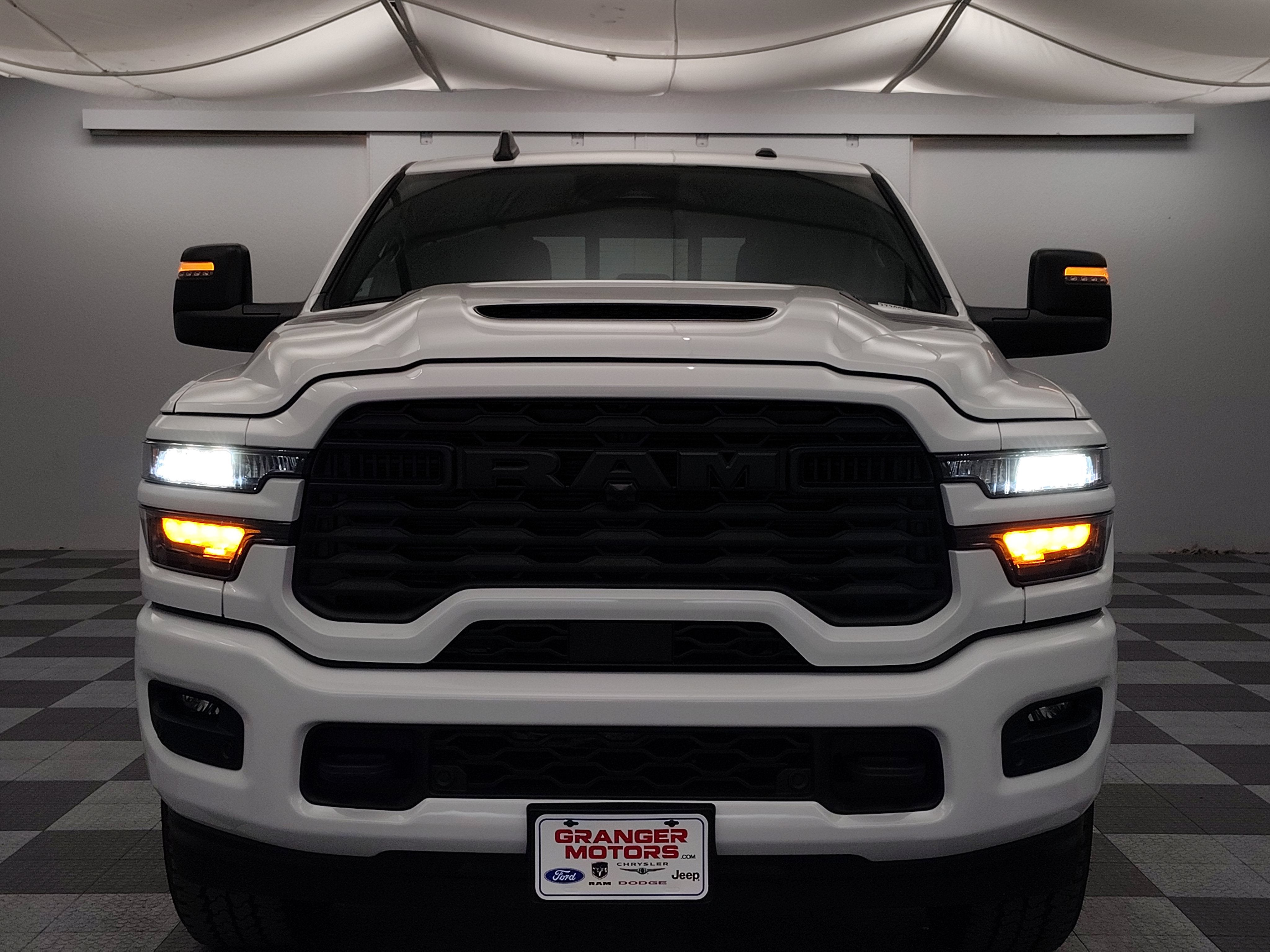2027 RAM 2500 Express