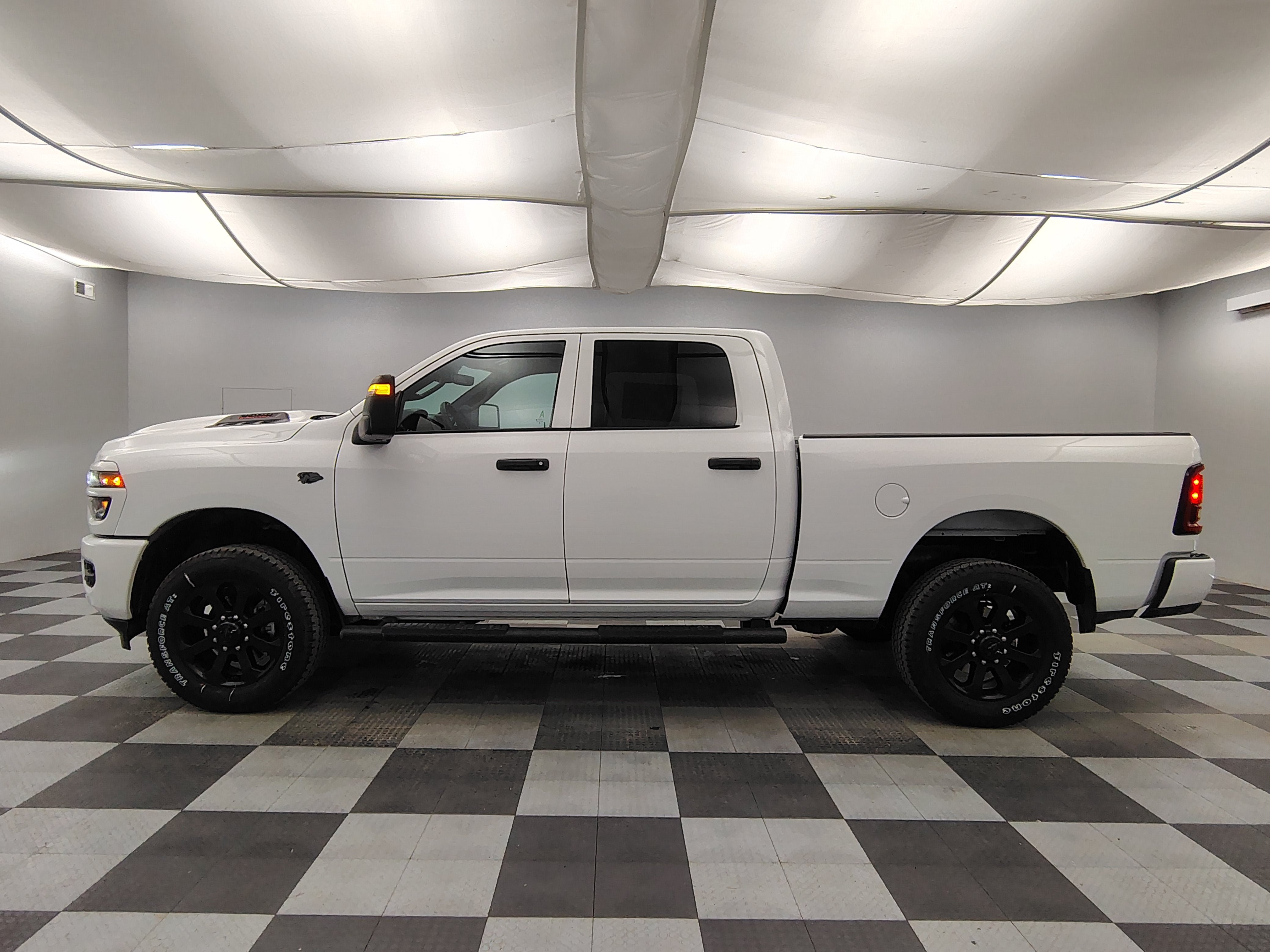 2027 RAM 2500 Express