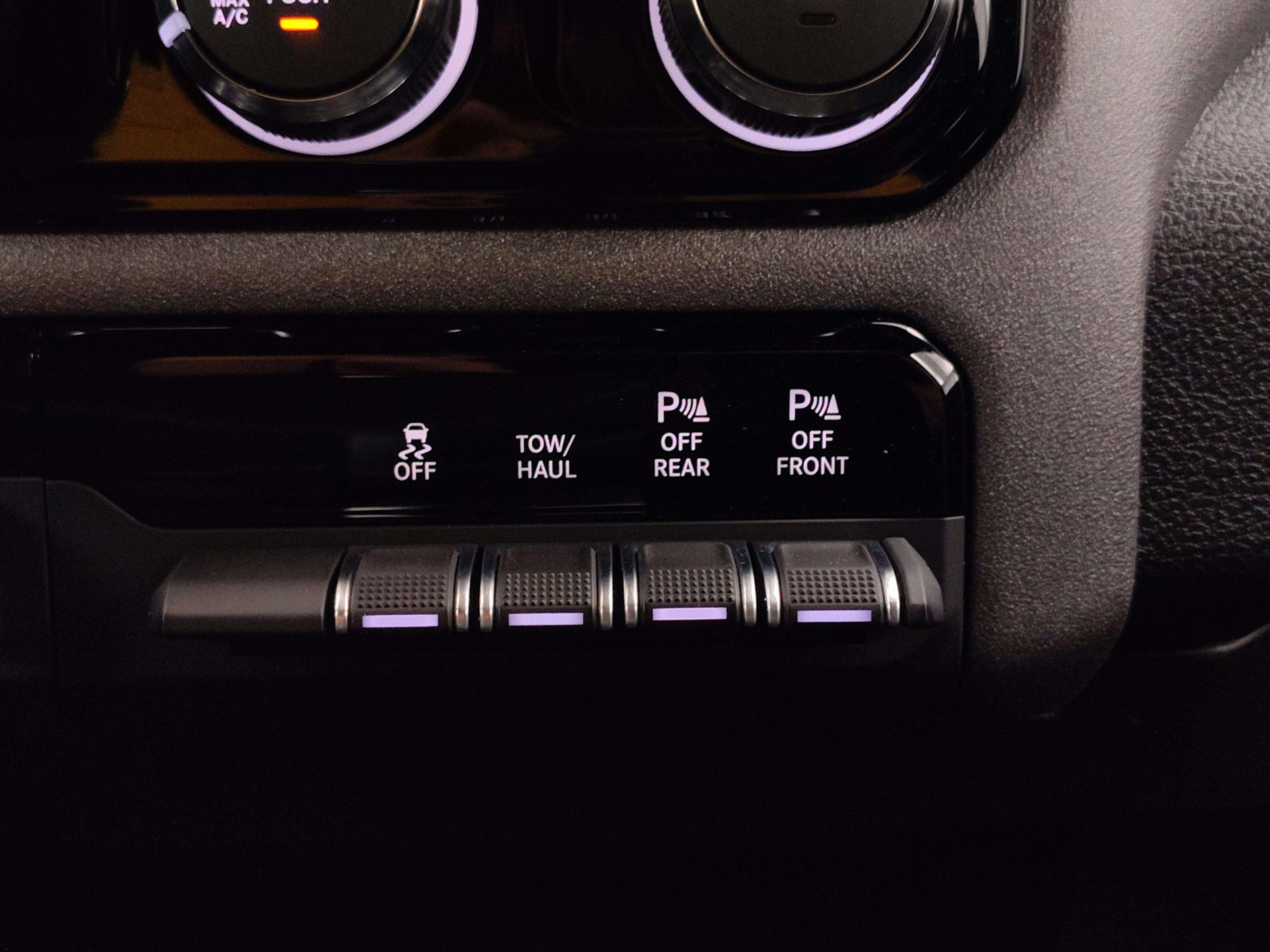 2027 RAM 2500 Express