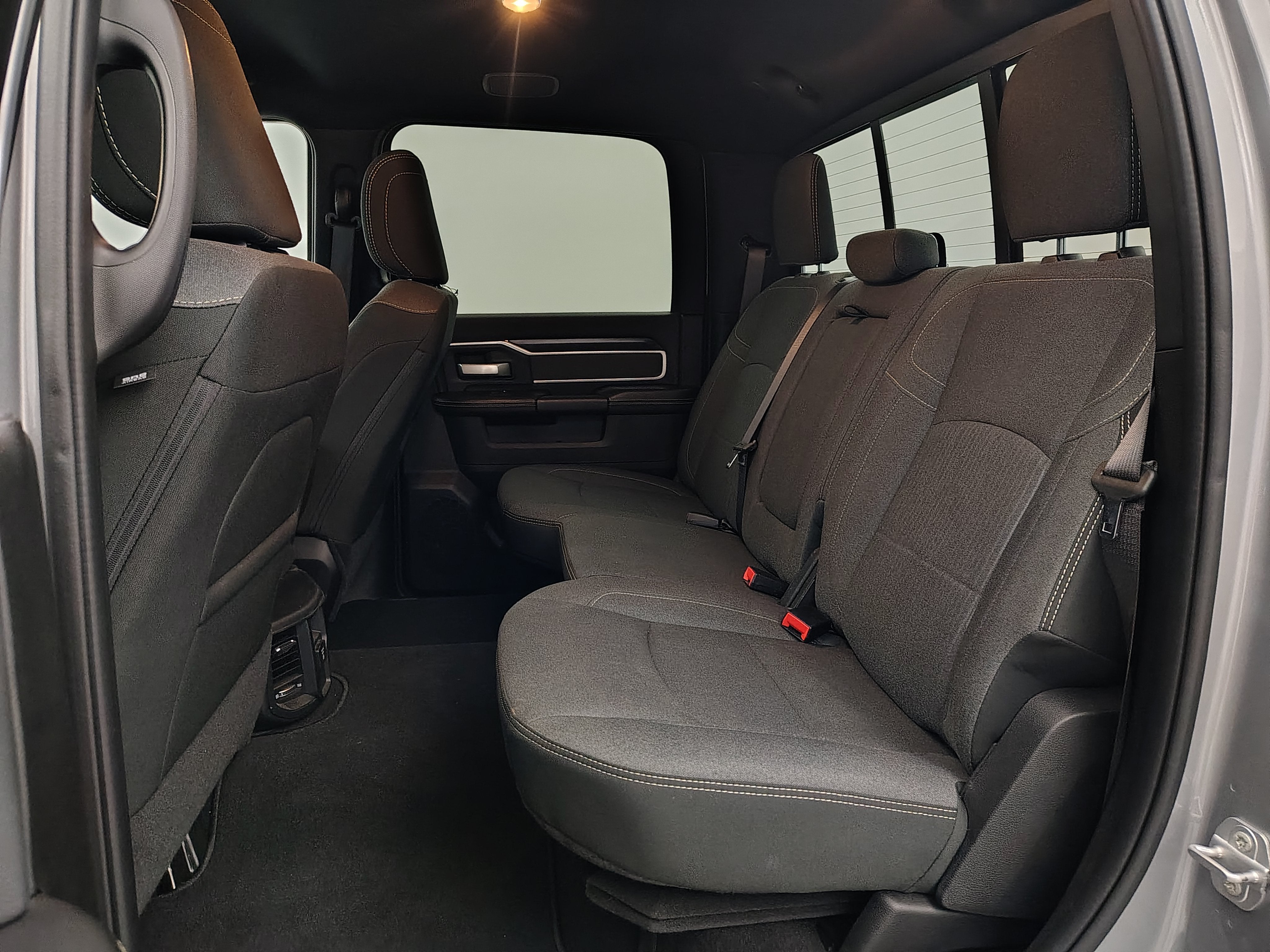 2022 RAM 2500 Big Horn Crew Cab 4x4 6'4' Box