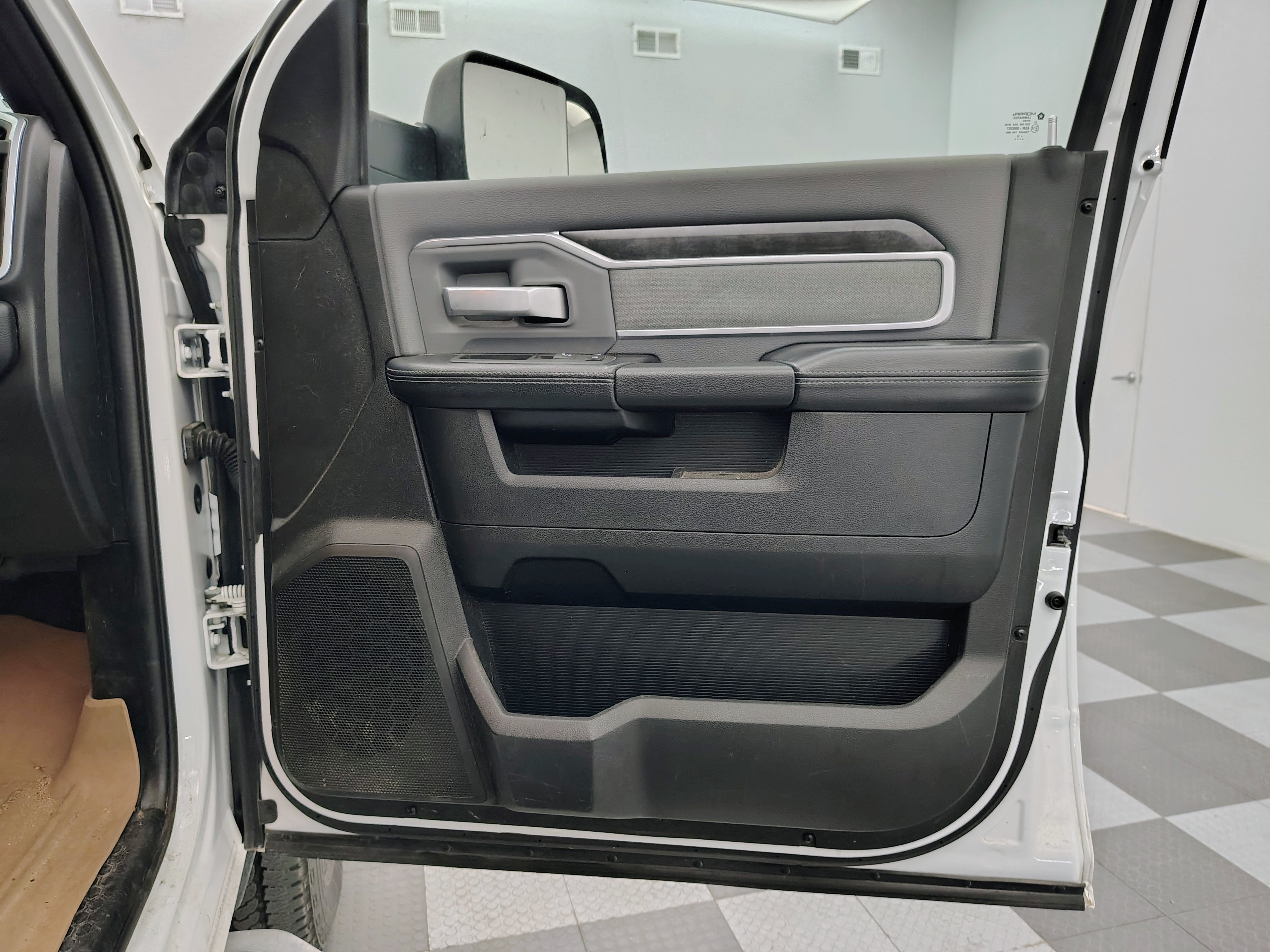 2022 RAM 2500 Big Horn Crew Cab 4x4 6'4' Box