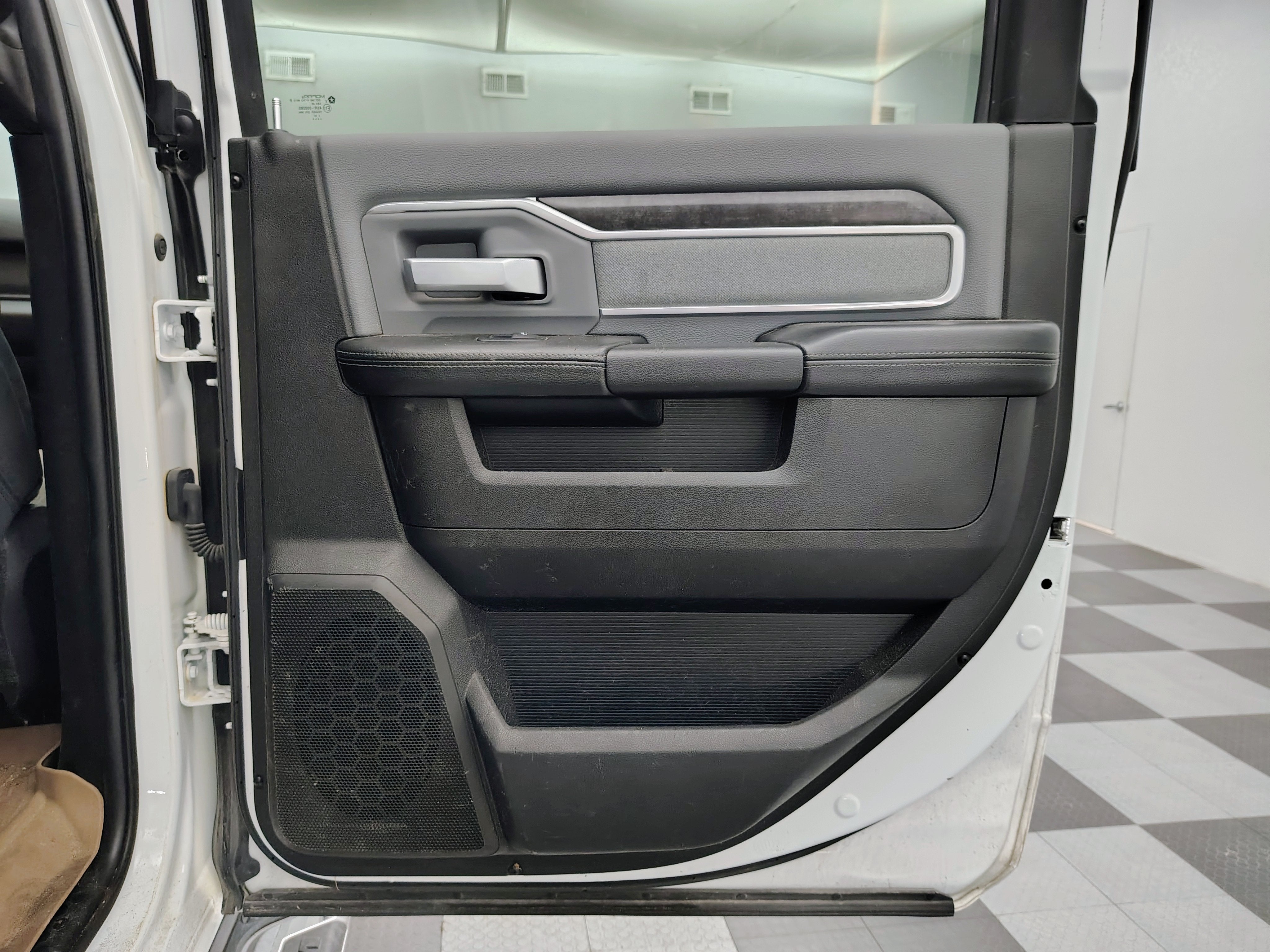 2022 RAM 2500 Big Horn Crew Cab 4x4 6'4' Box