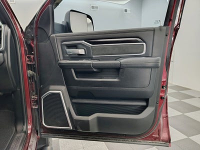 2020 RAM 2500 Laramie Crew Cab 4x4 6'4' Box