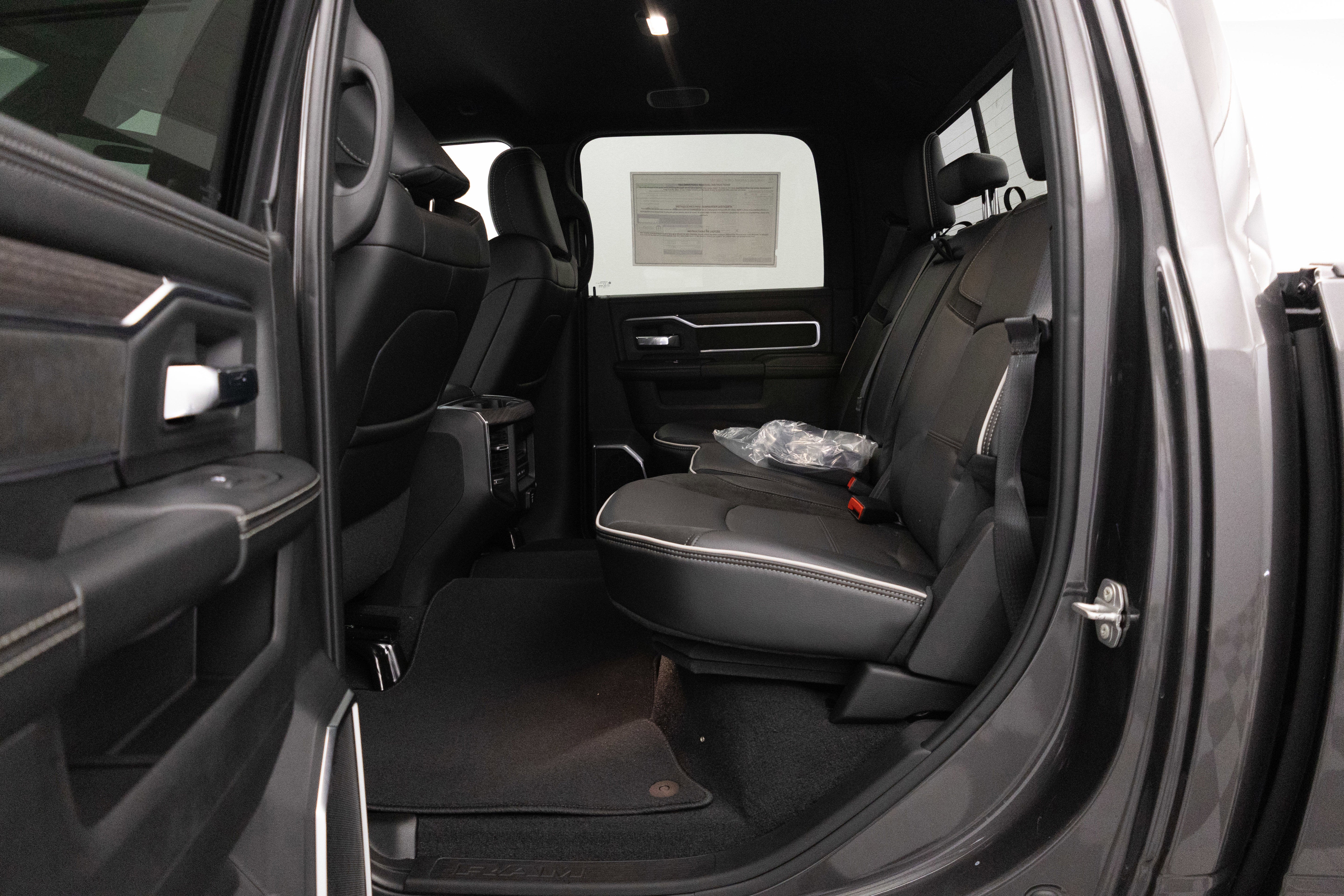 2026 RAM Ram 2500 RAM 2500 LARAMIE CREW CAB 4X4 6'4' BOX