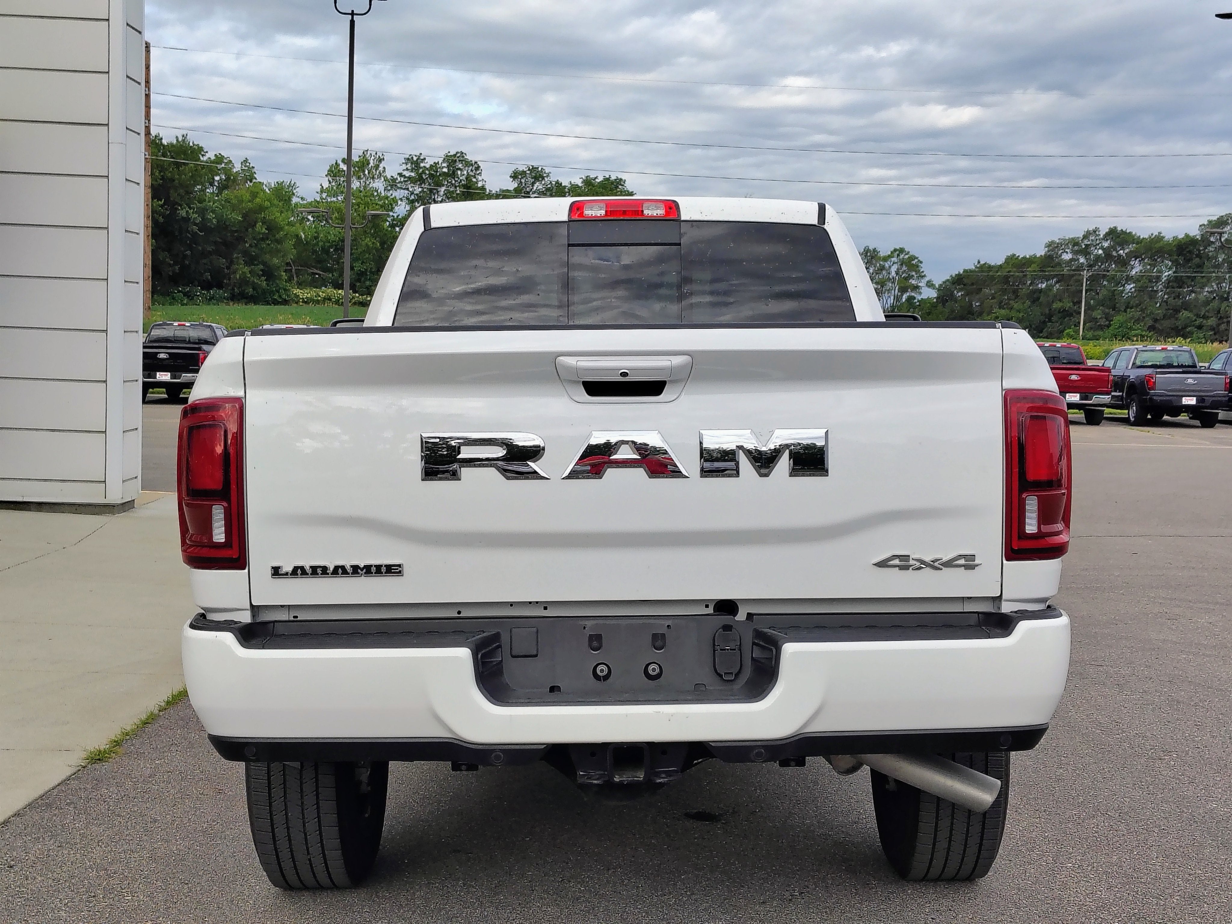 2025 RAM 2500 Laramie Crew Cab 4x4 6'4' Box