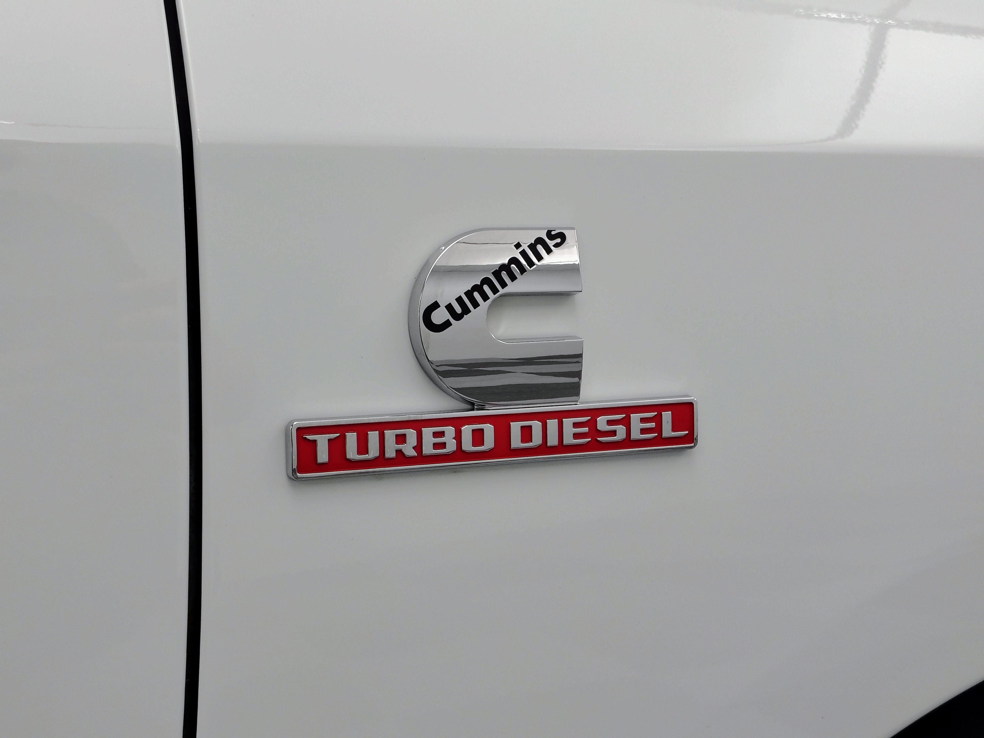 2024 RAM 2500 Laramie Crew Cab 4x4 6'4' Box